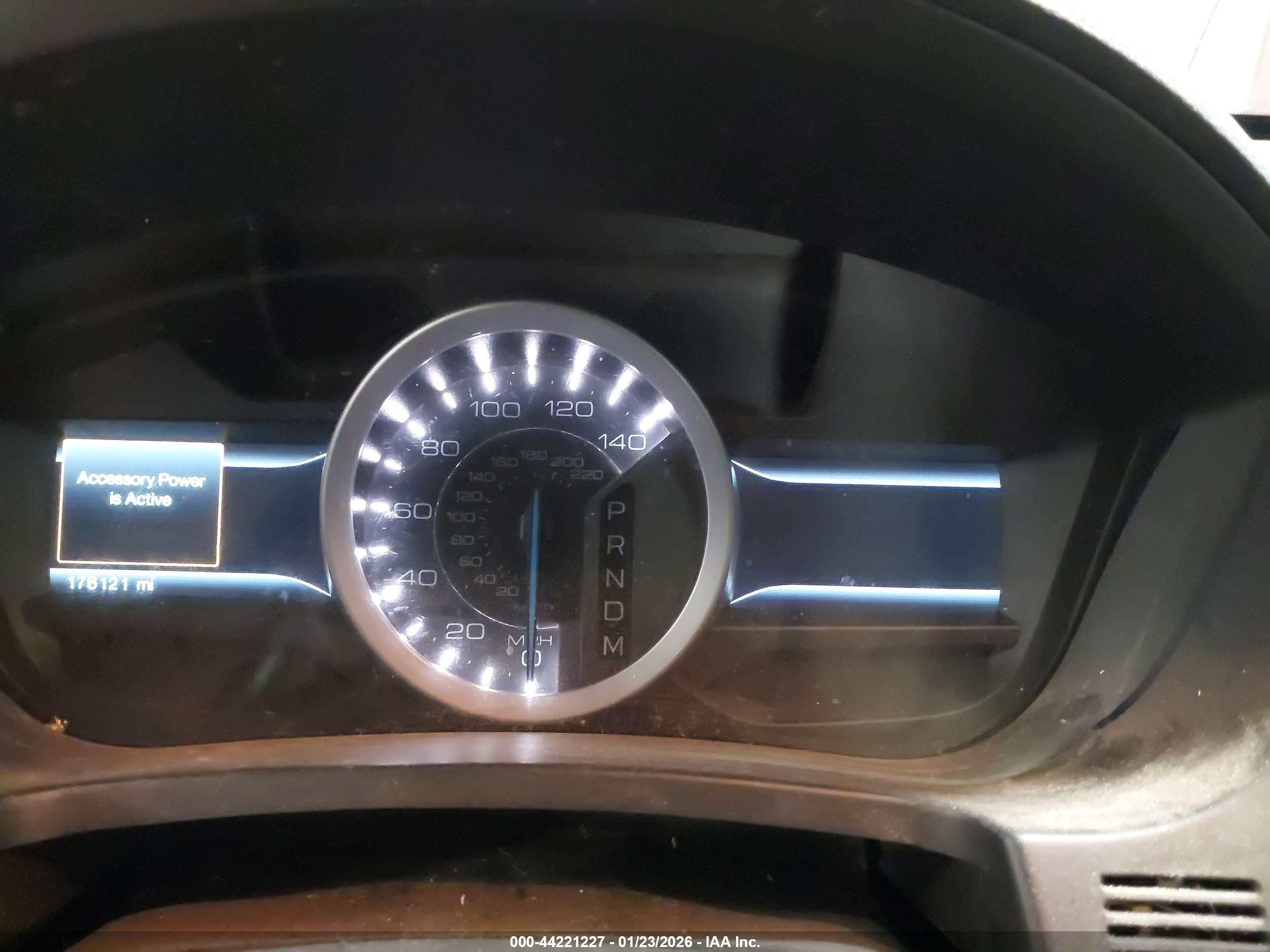 FORD EXPLORER image 7