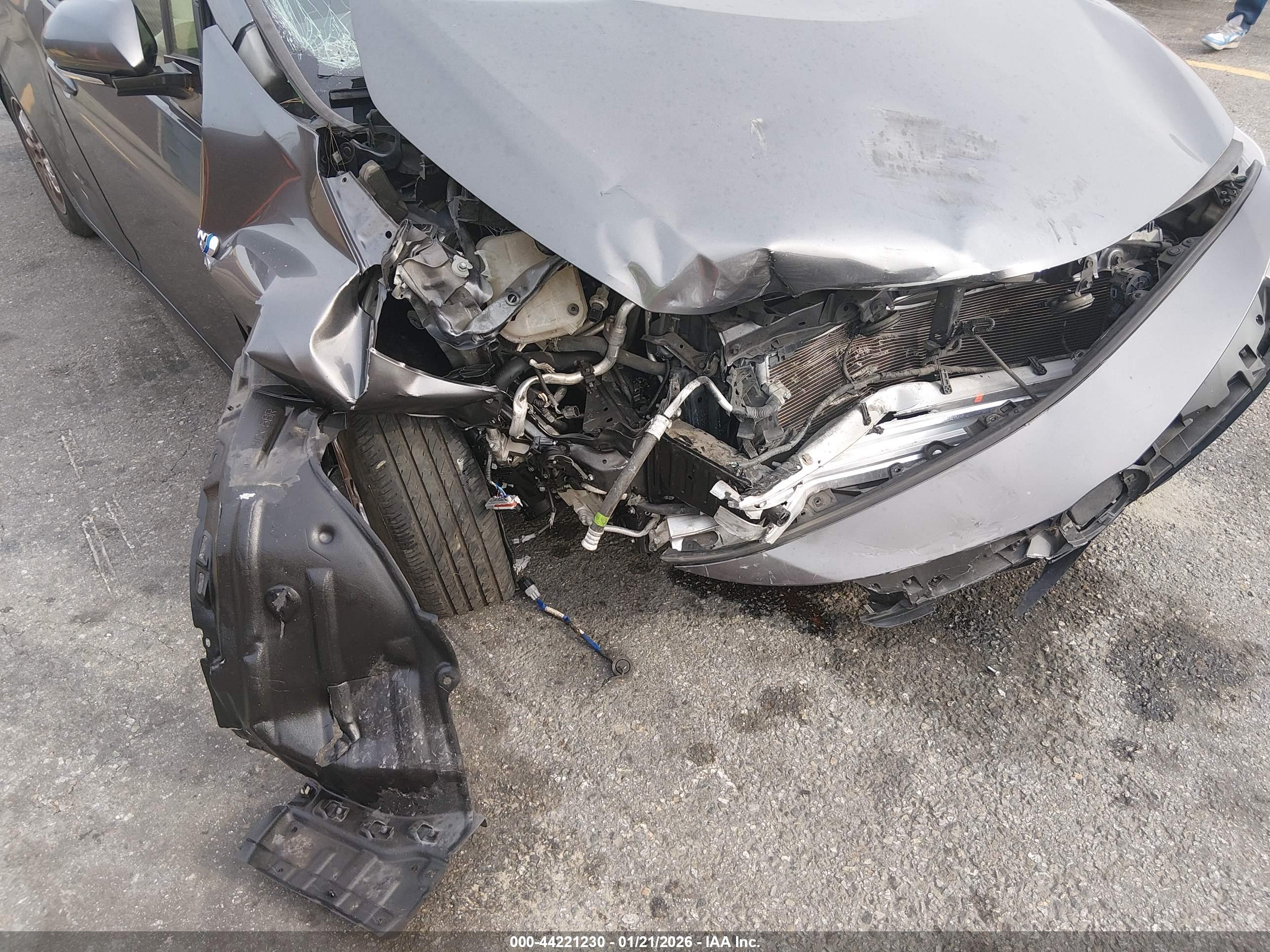 TOYOTA PRIUS image 6