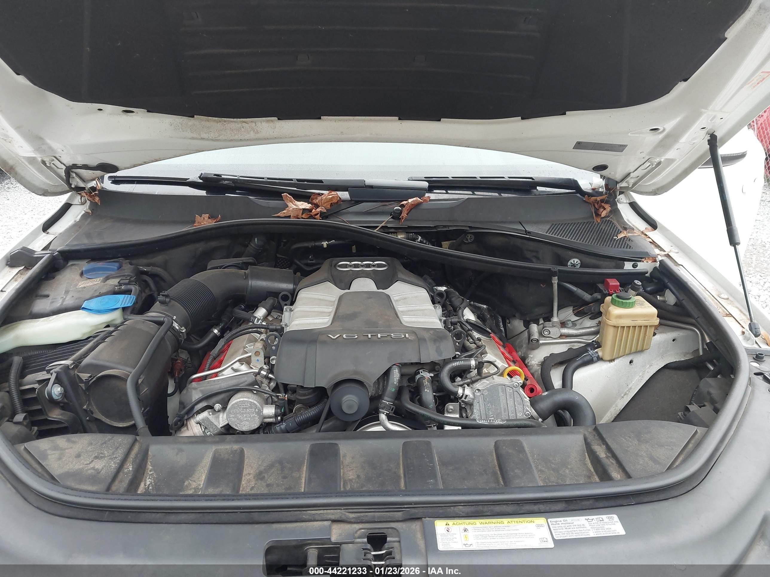 AUDI Q7 image 10