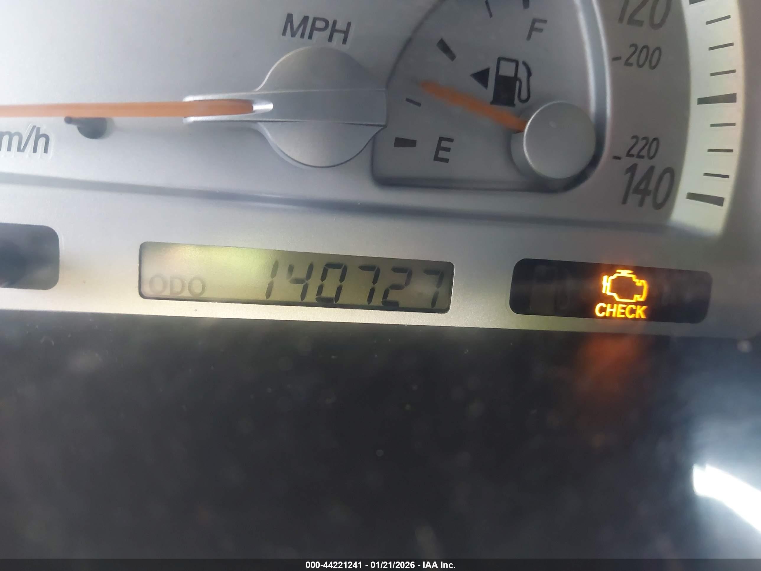 TOYOTA CAMRY image 7