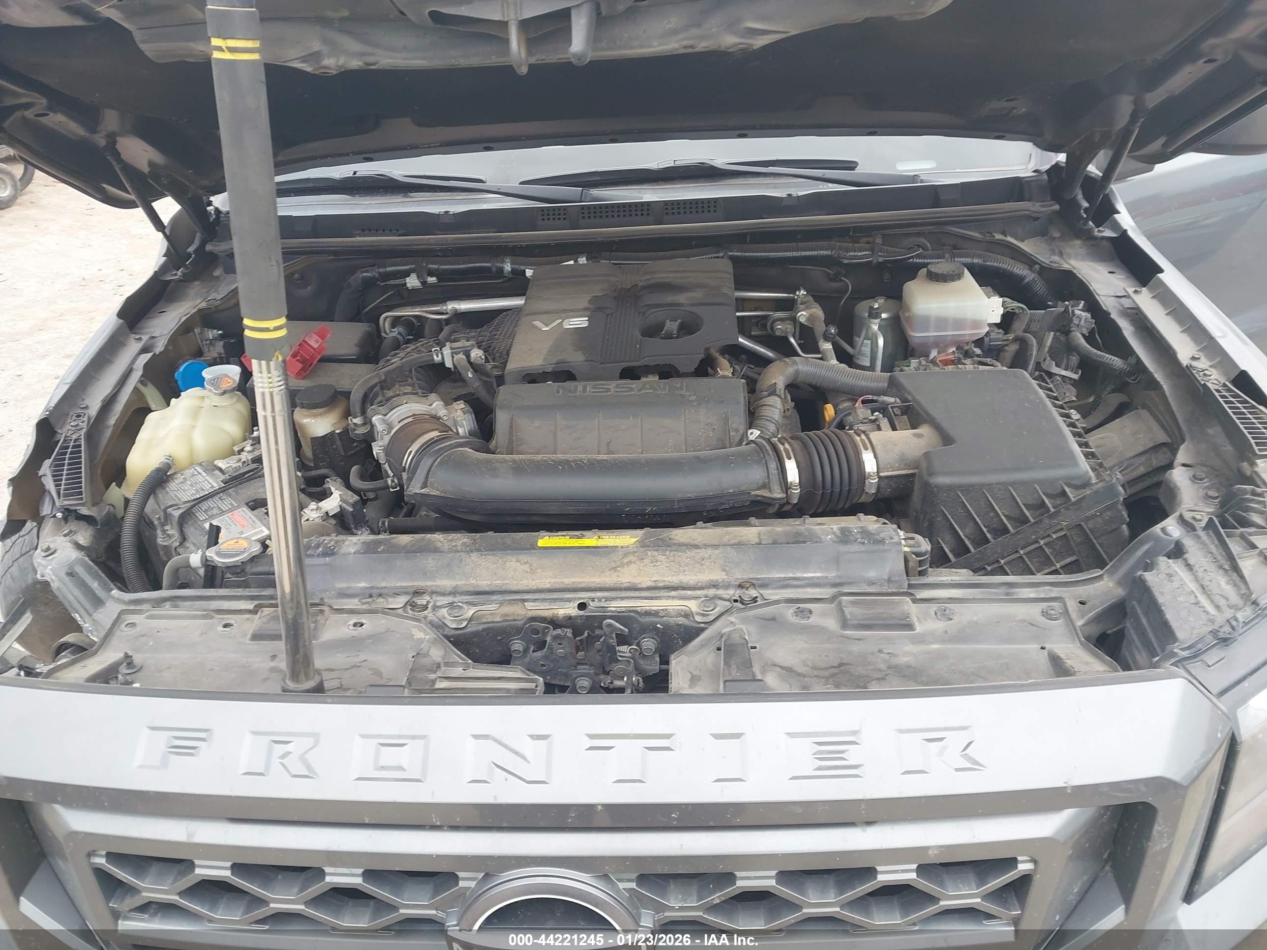NISSAN FRONTIER image 10