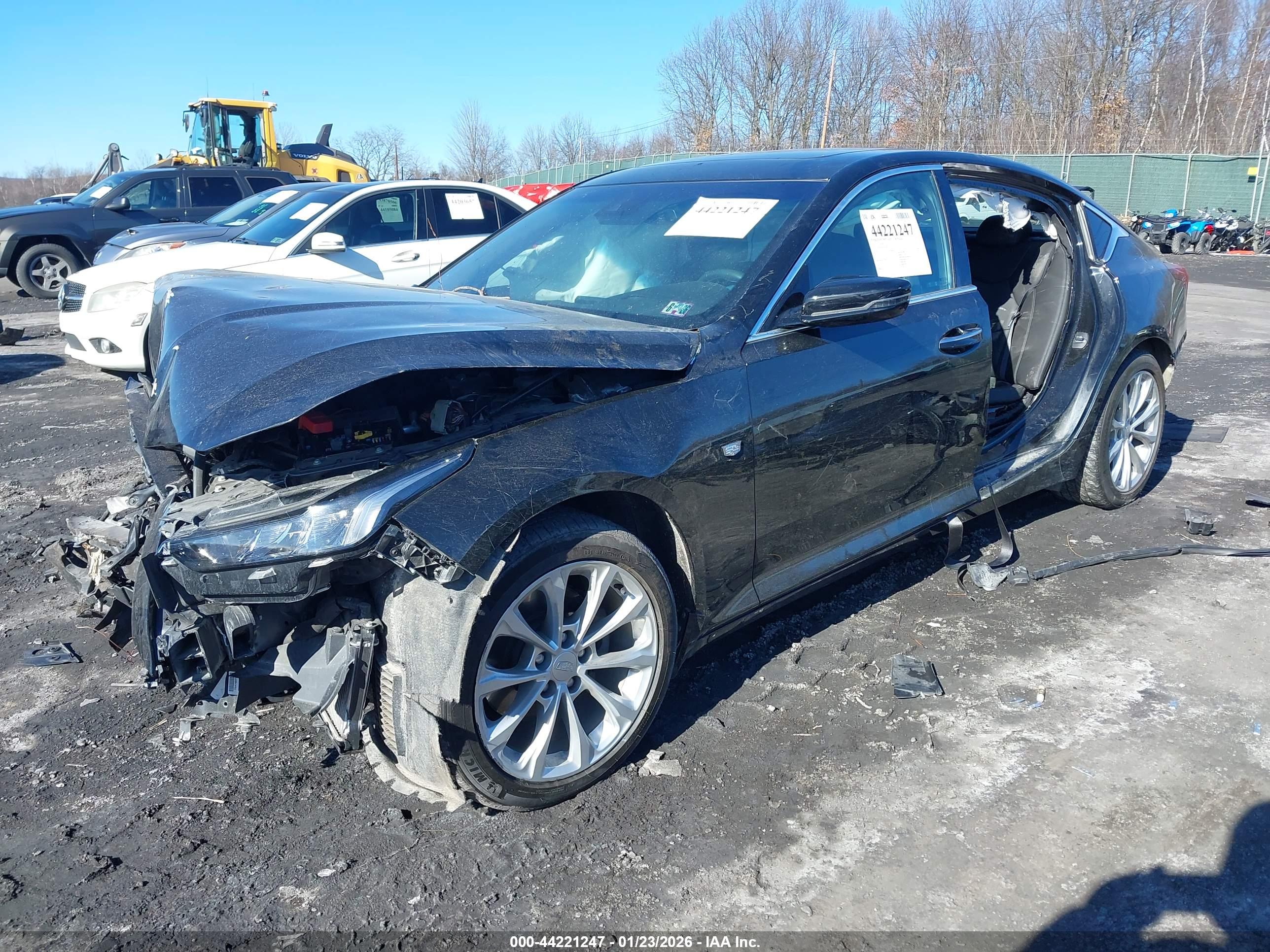 CADILLAC CT5 image 2