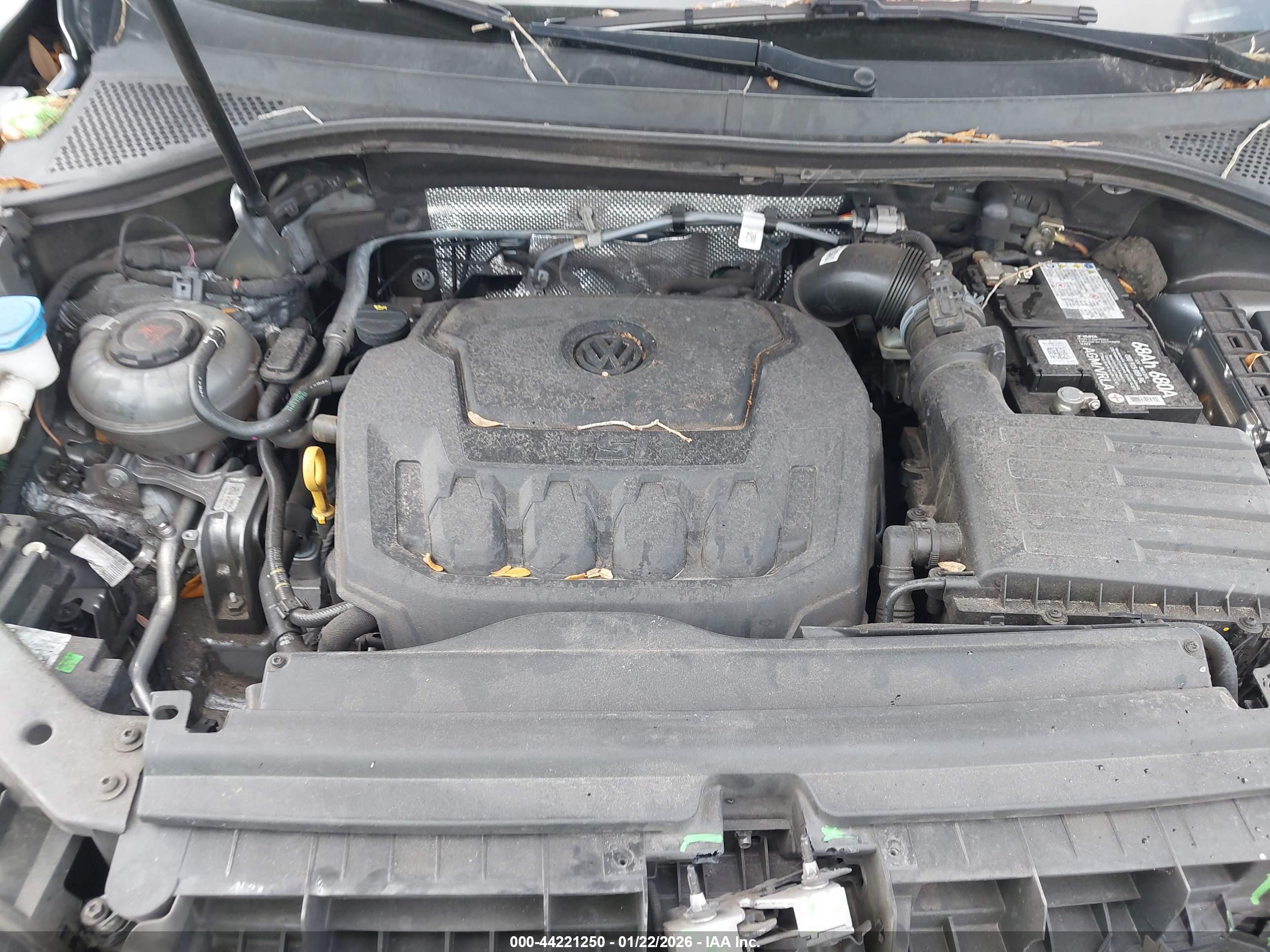VOLKSWAGEN TIGUAN image 10