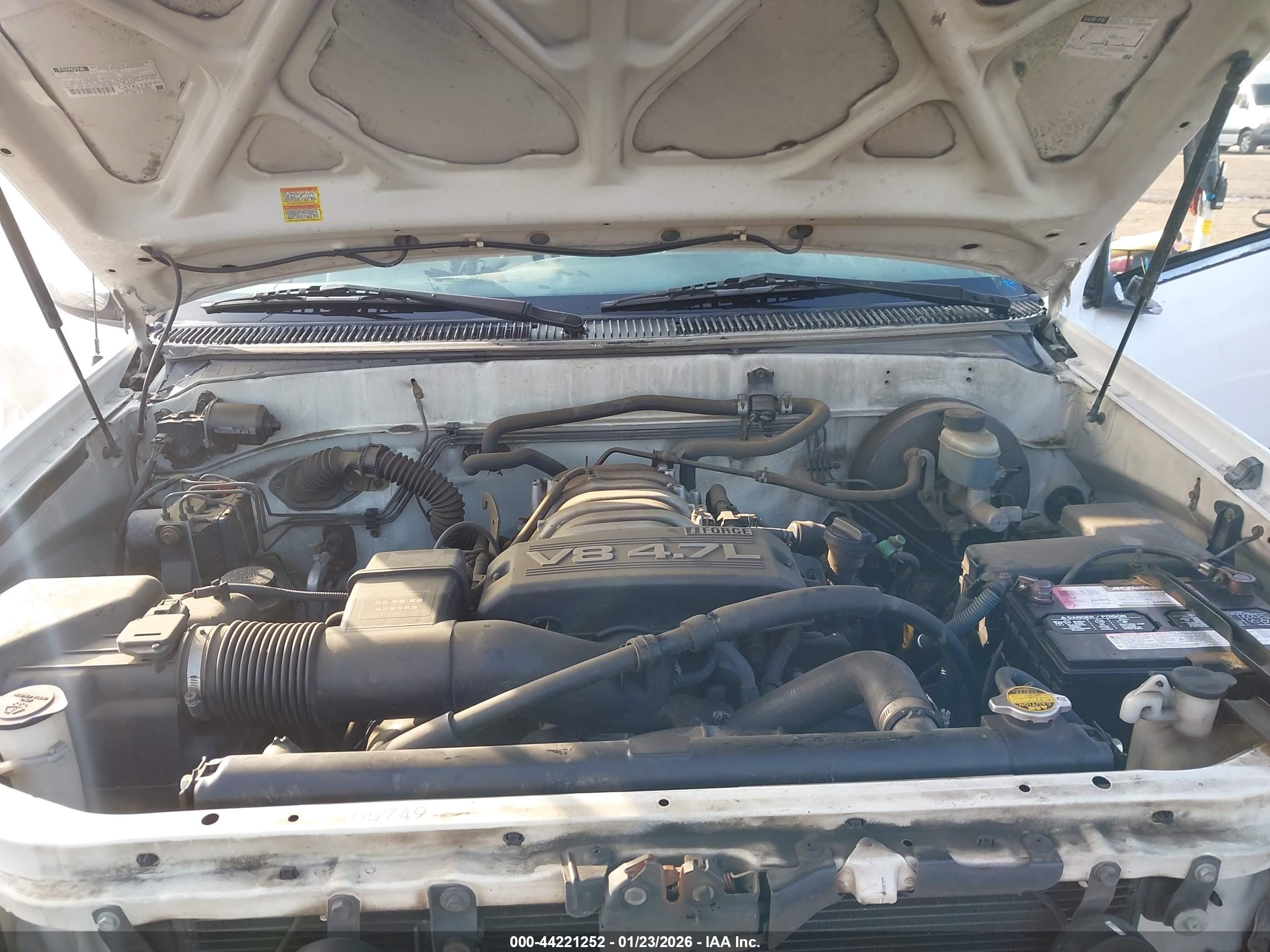 TOYOTA TUNDRA image 10
