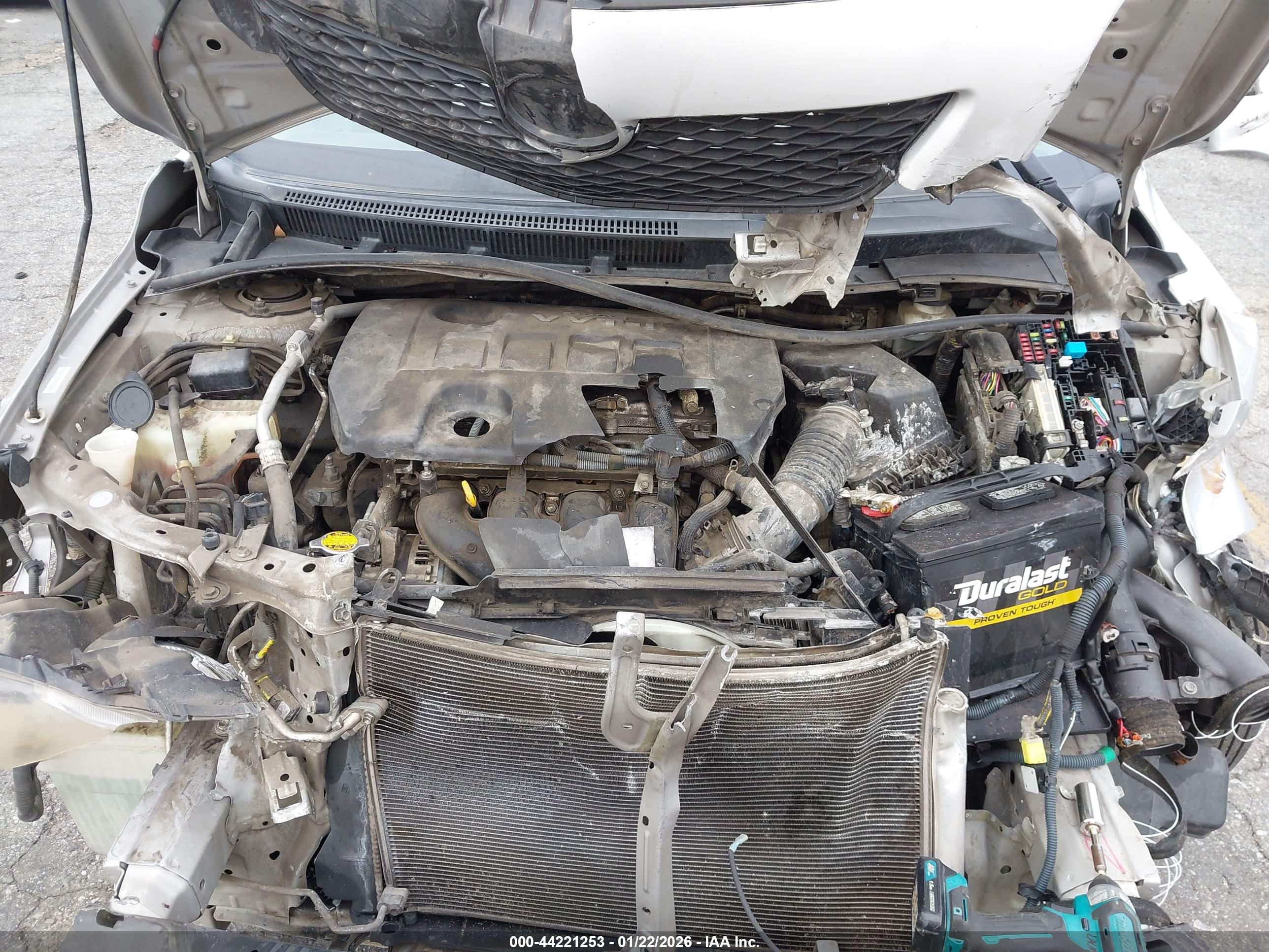 TOYOTA COROLLA image 10