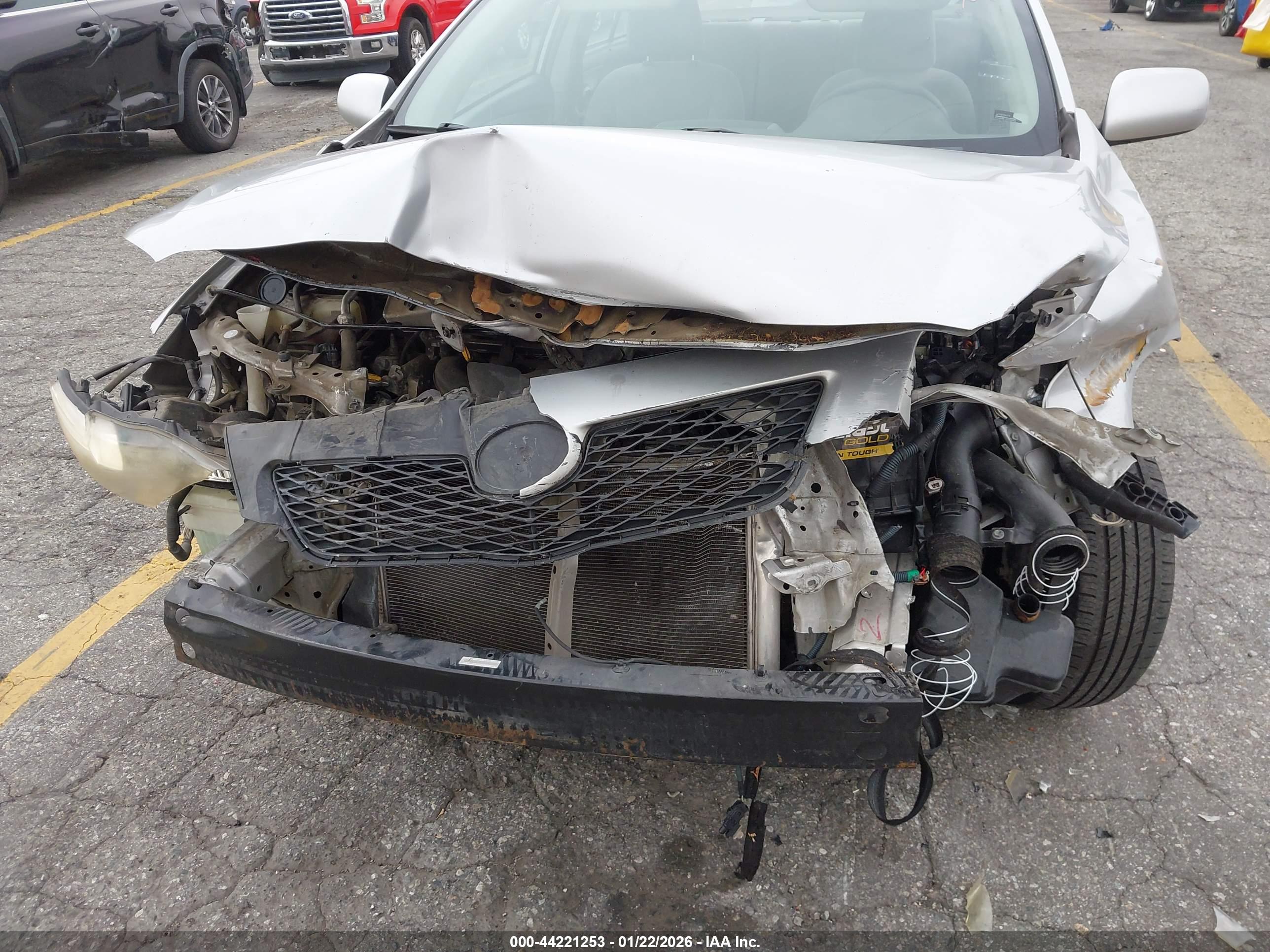 TOYOTA COROLLA image 6