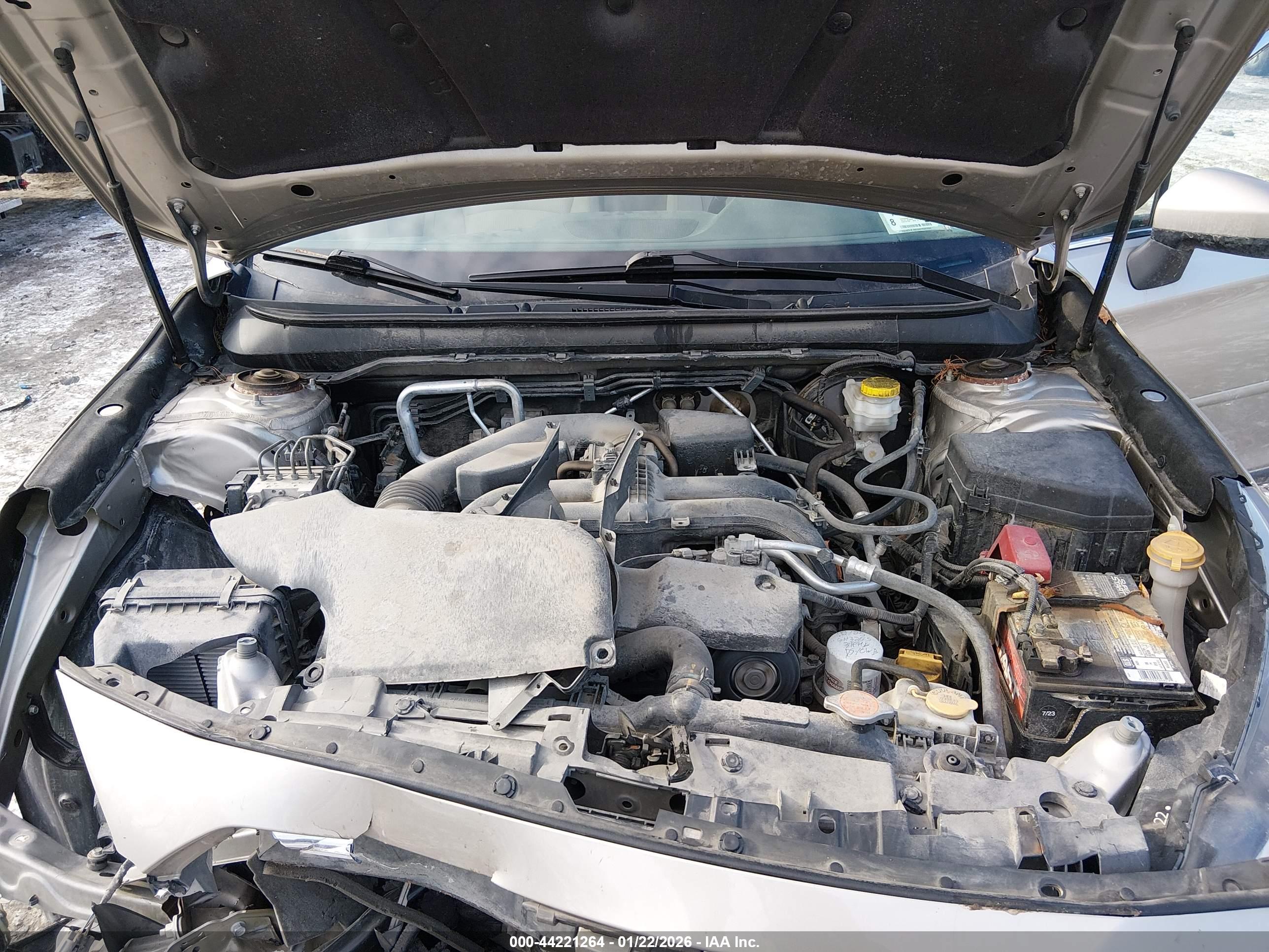 SUBARU OUTBACK image 10