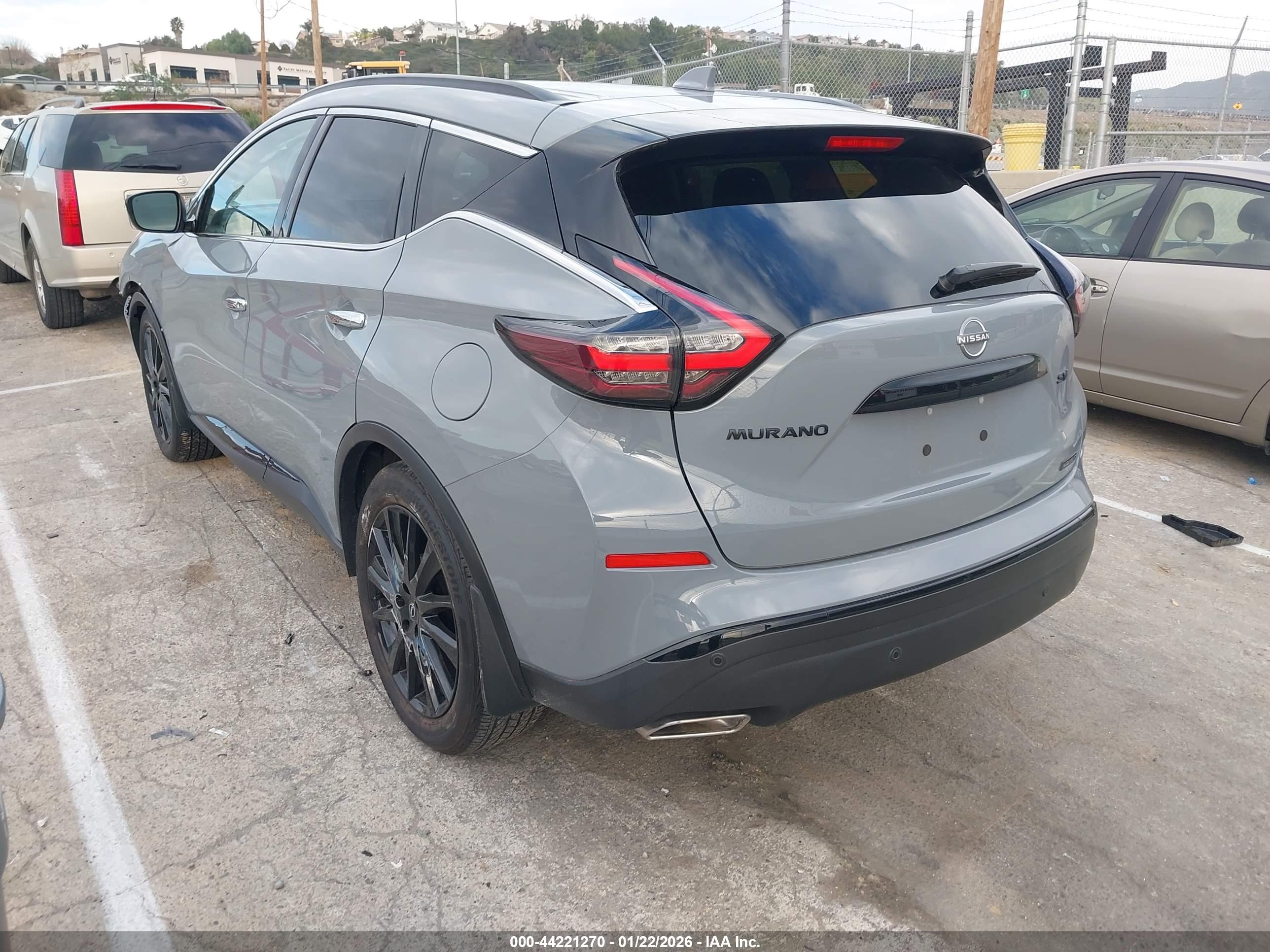 NISSAN MURANO image 3