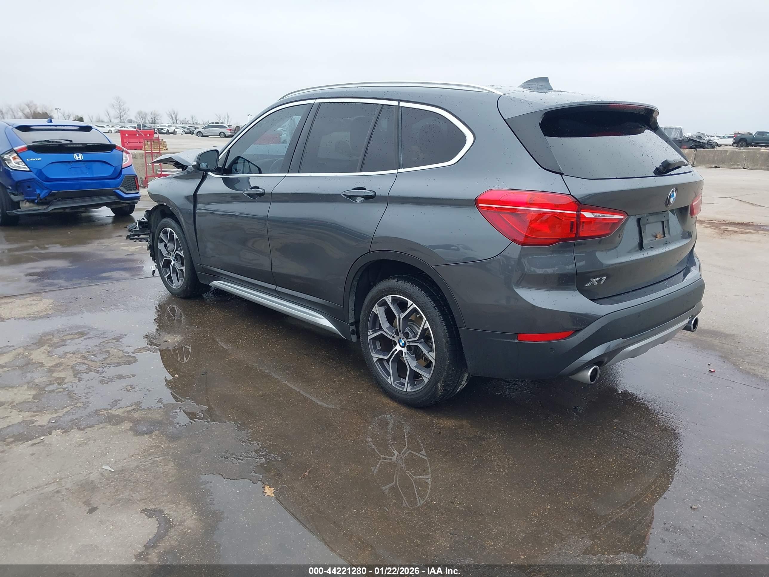 BMW X1 image 3