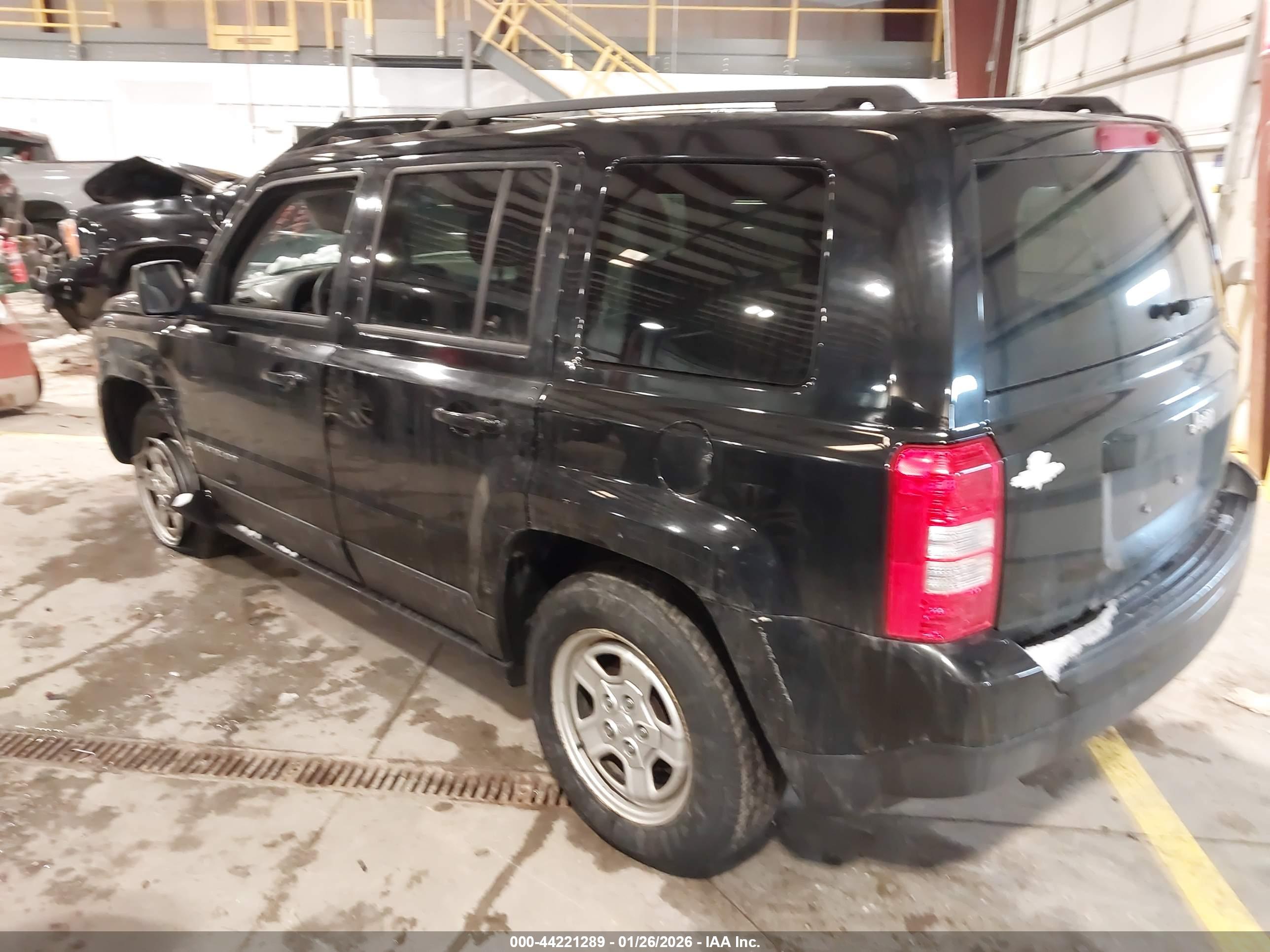 JEEP PATRIOT image 3