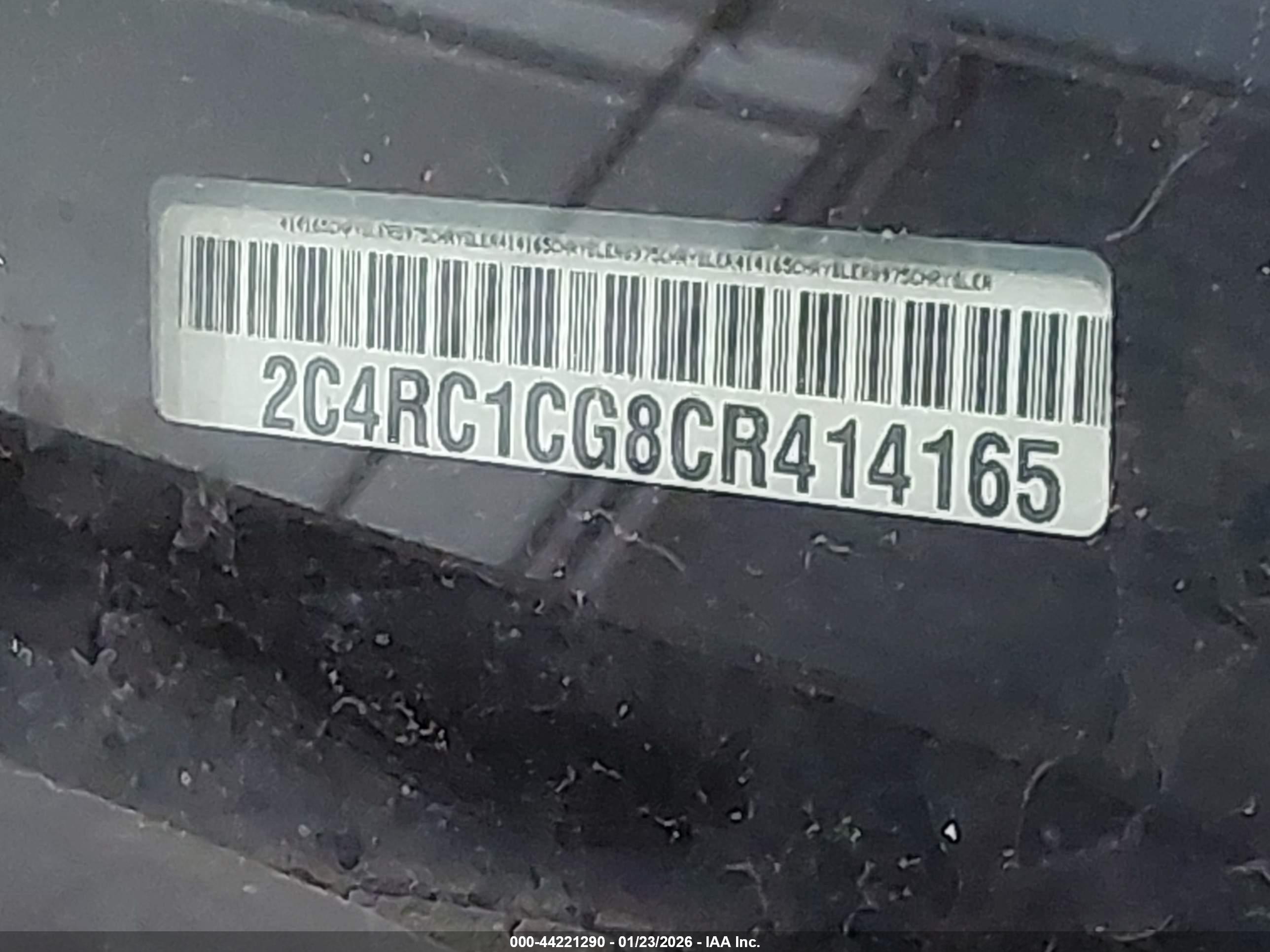 CHRYSLER TOWN image 9