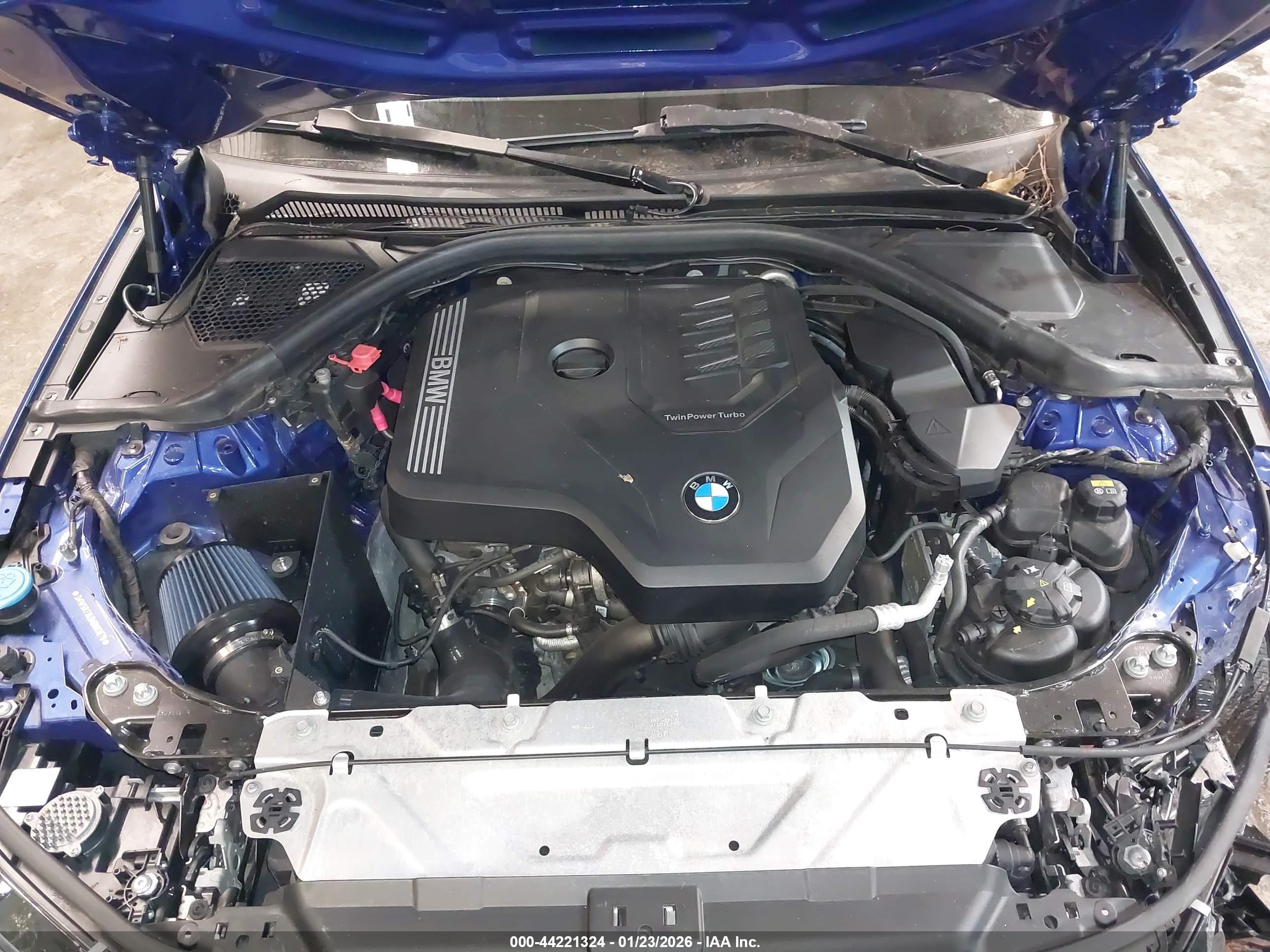 BMW 330I image 10