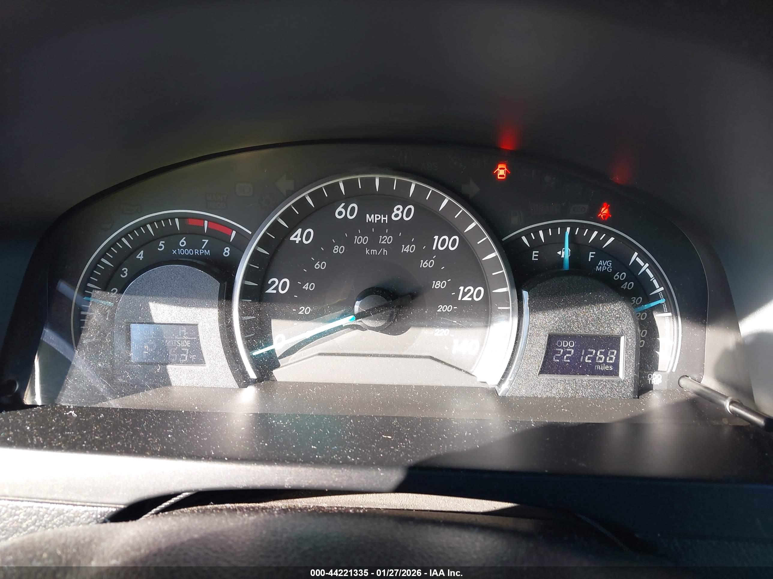 TOYOTA CAMRY image 7
