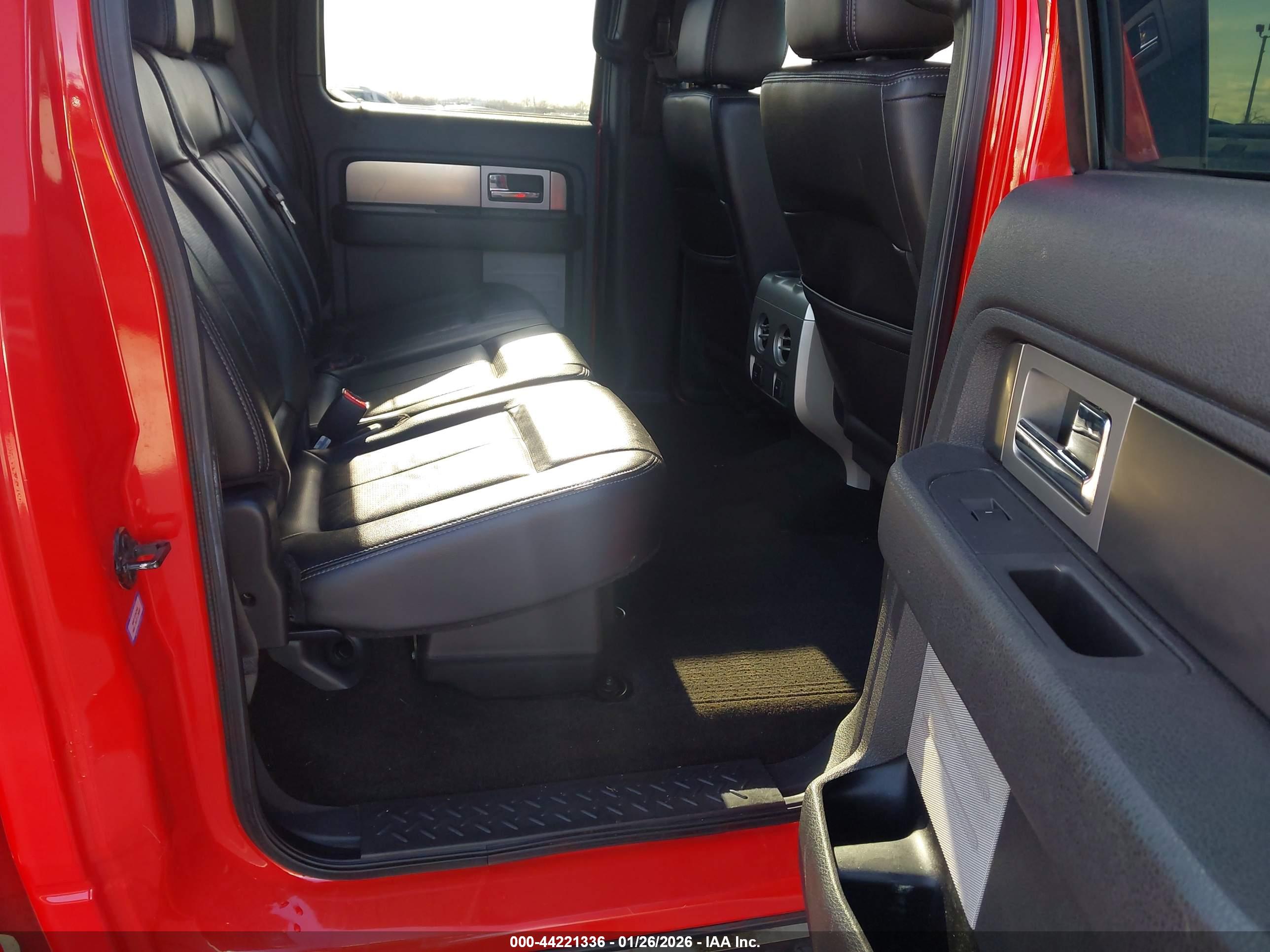 FORD F-150 image 8