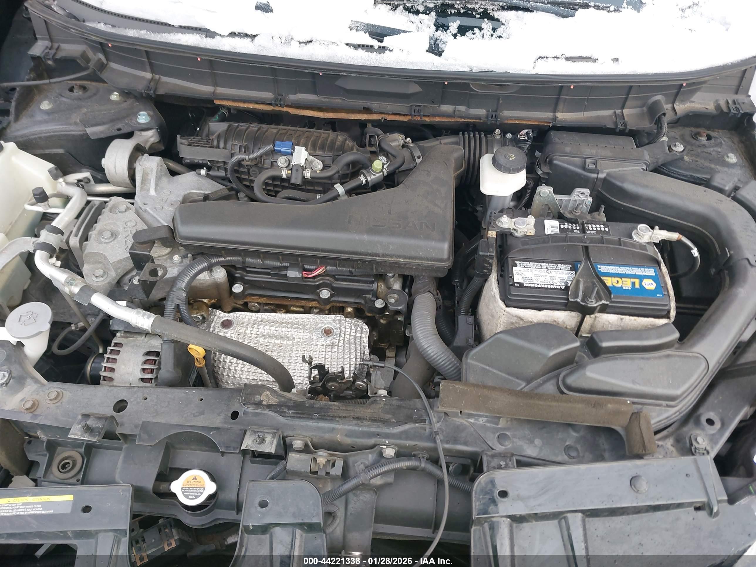 NISSAN ROGUE image 10