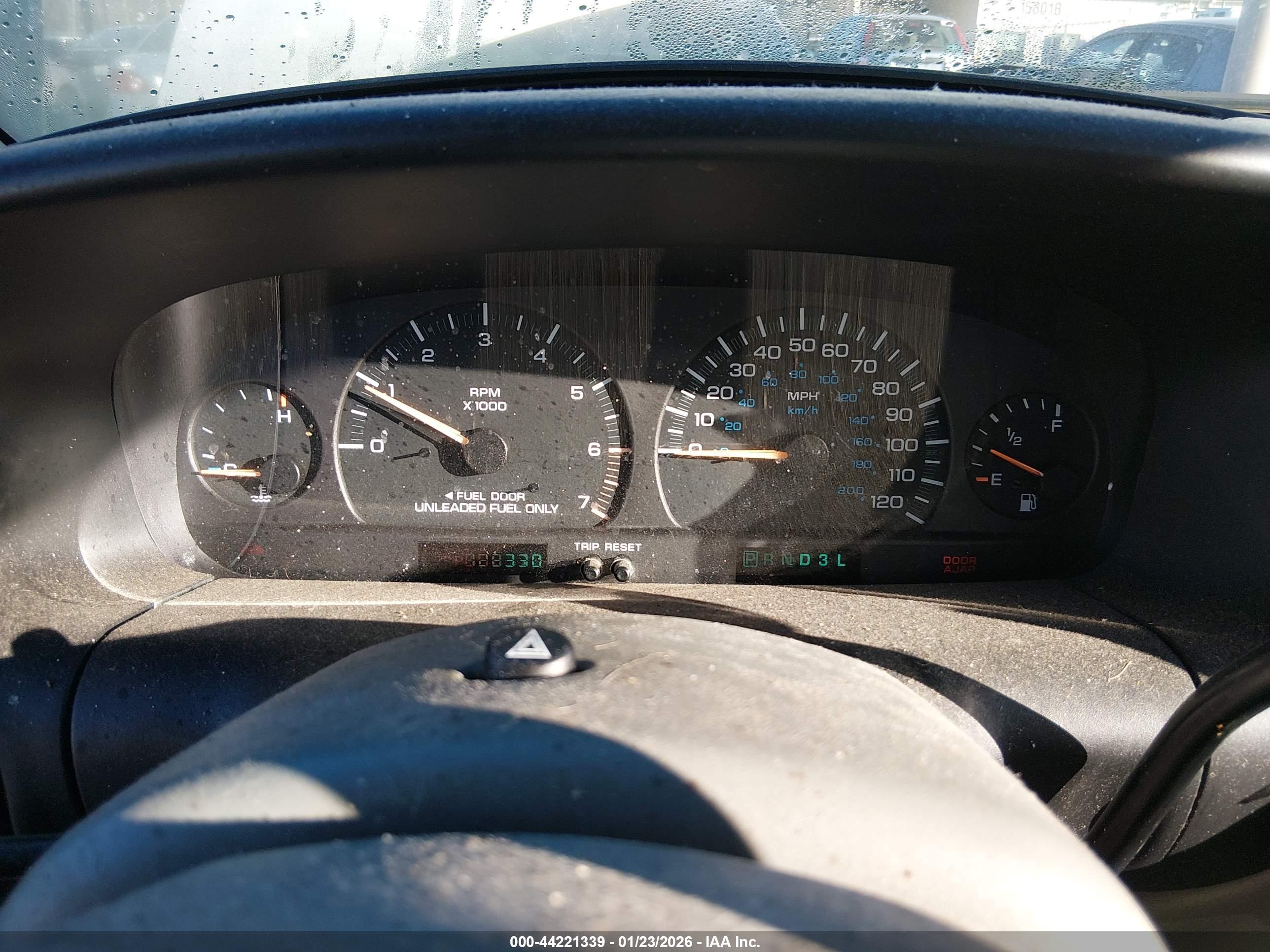 PLYMOUTH VOYAGER image 7