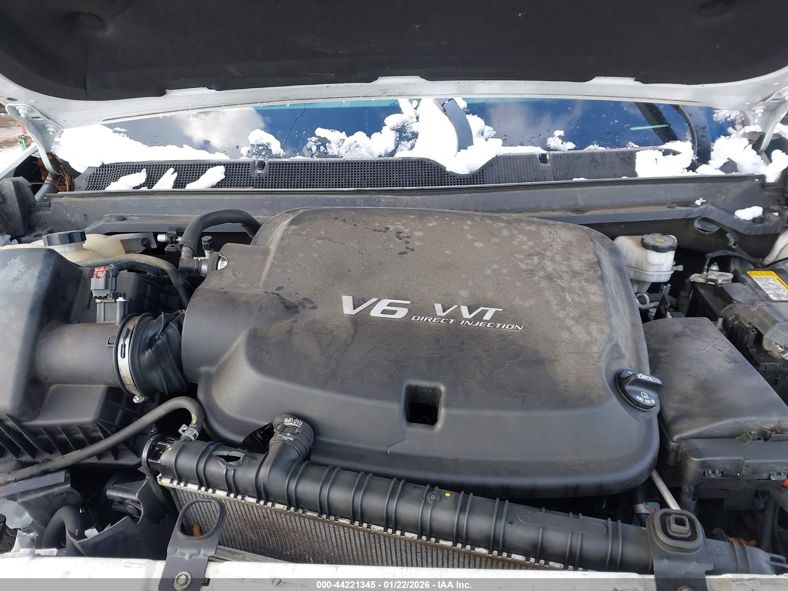 CHEVROLET COLORADO image 10