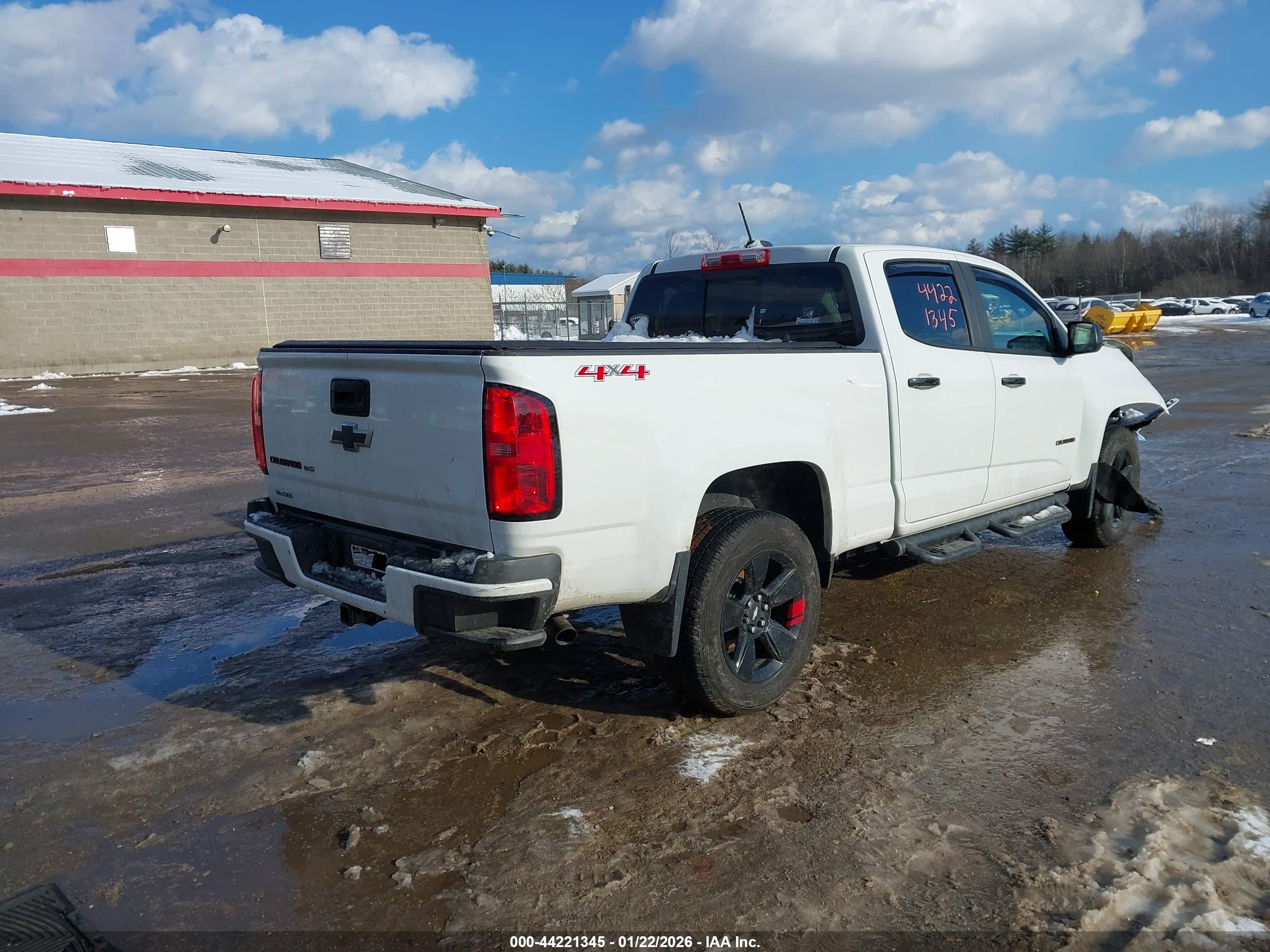 CHEVROLET COLORADO image 4