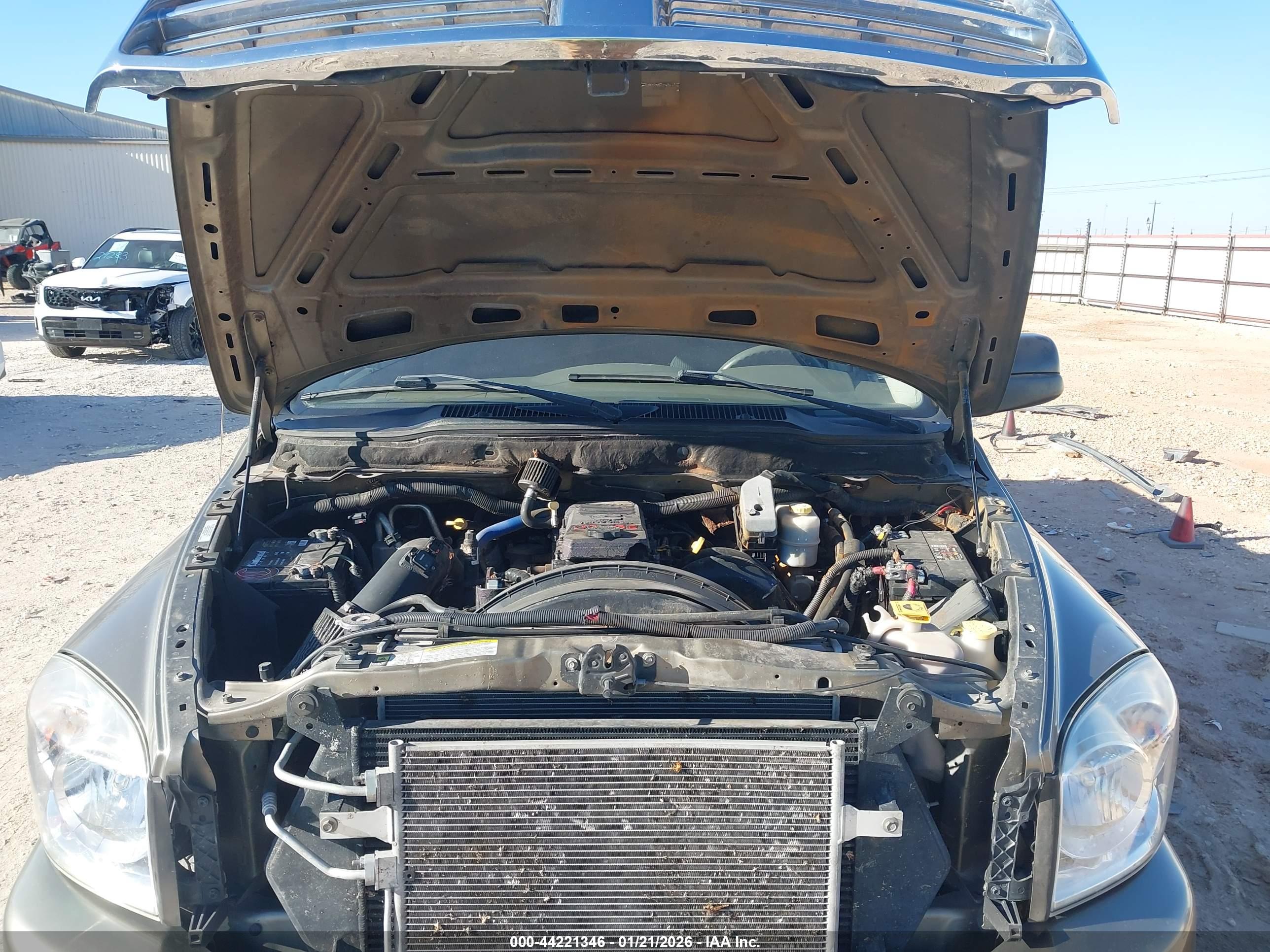 DODGE RAM image 10