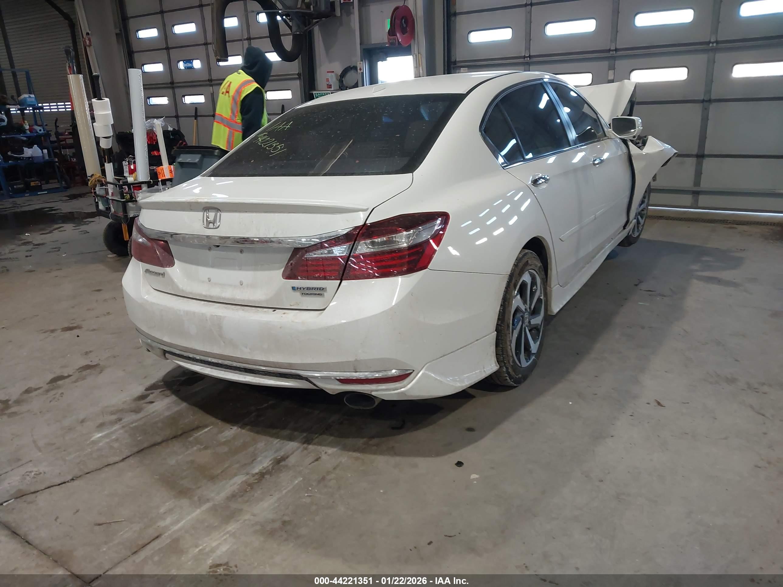 HONDA ACCORD image 4