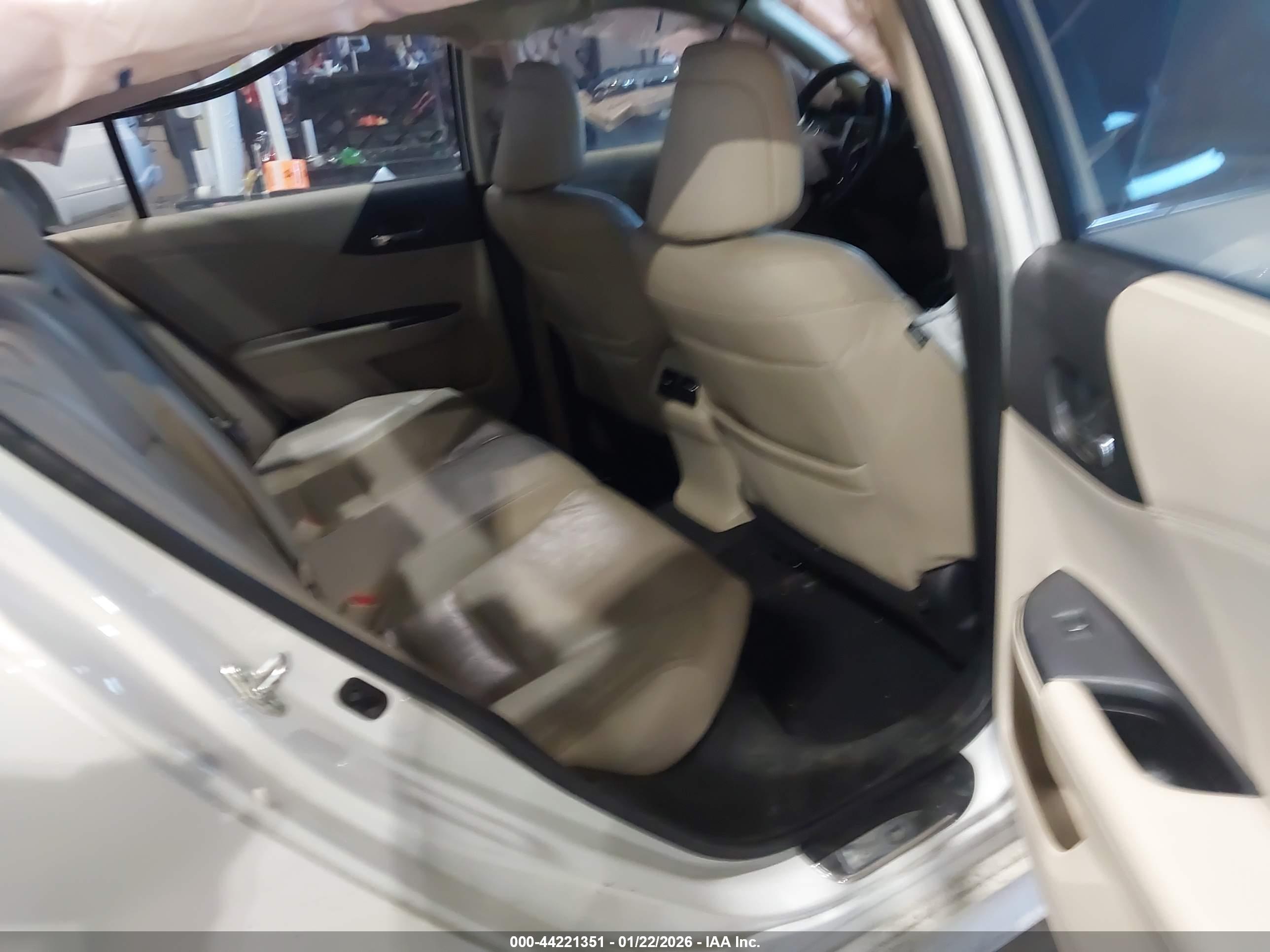HONDA ACCORD image 8