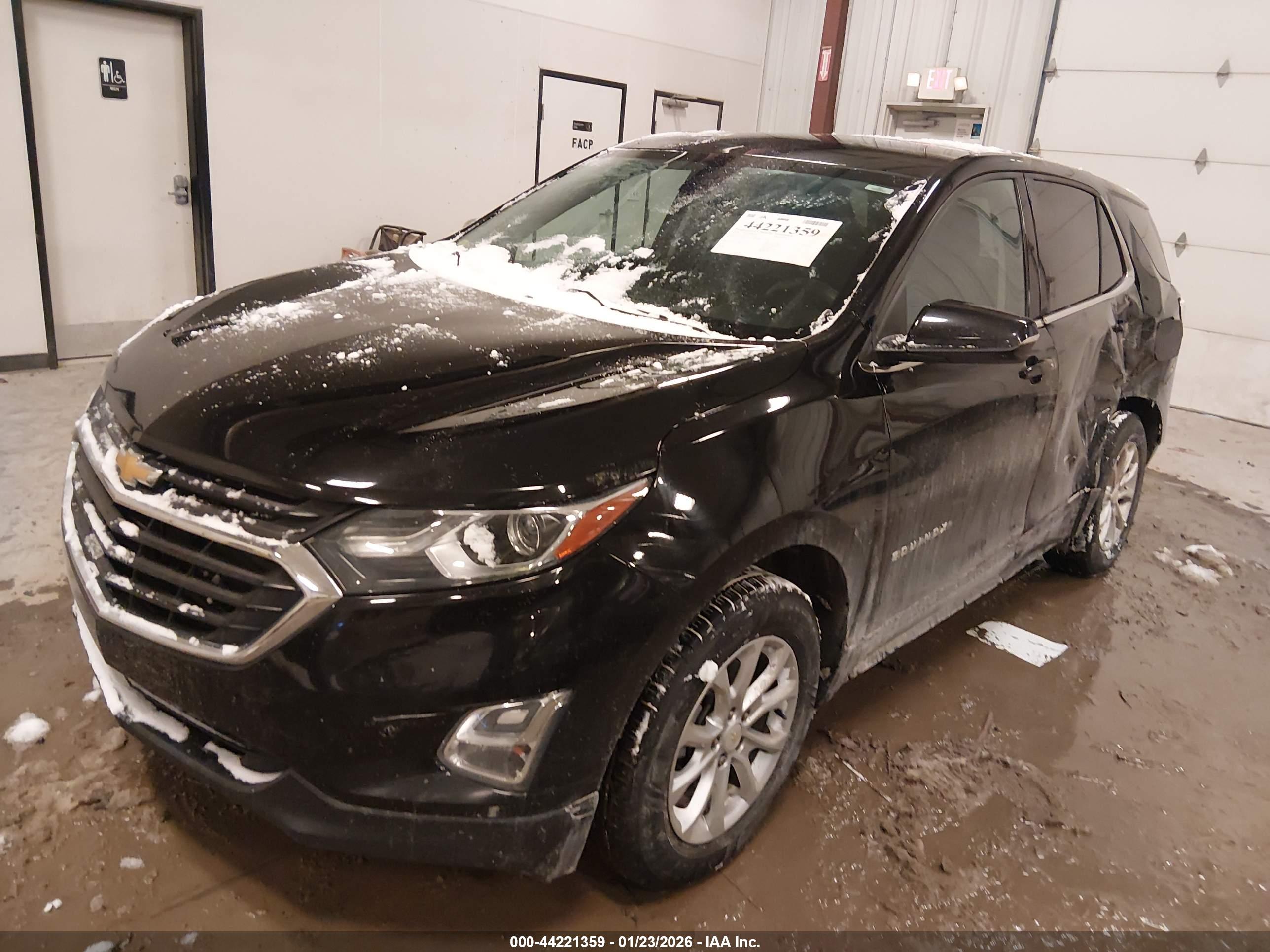 CHEVROLET EQUINOX image 2