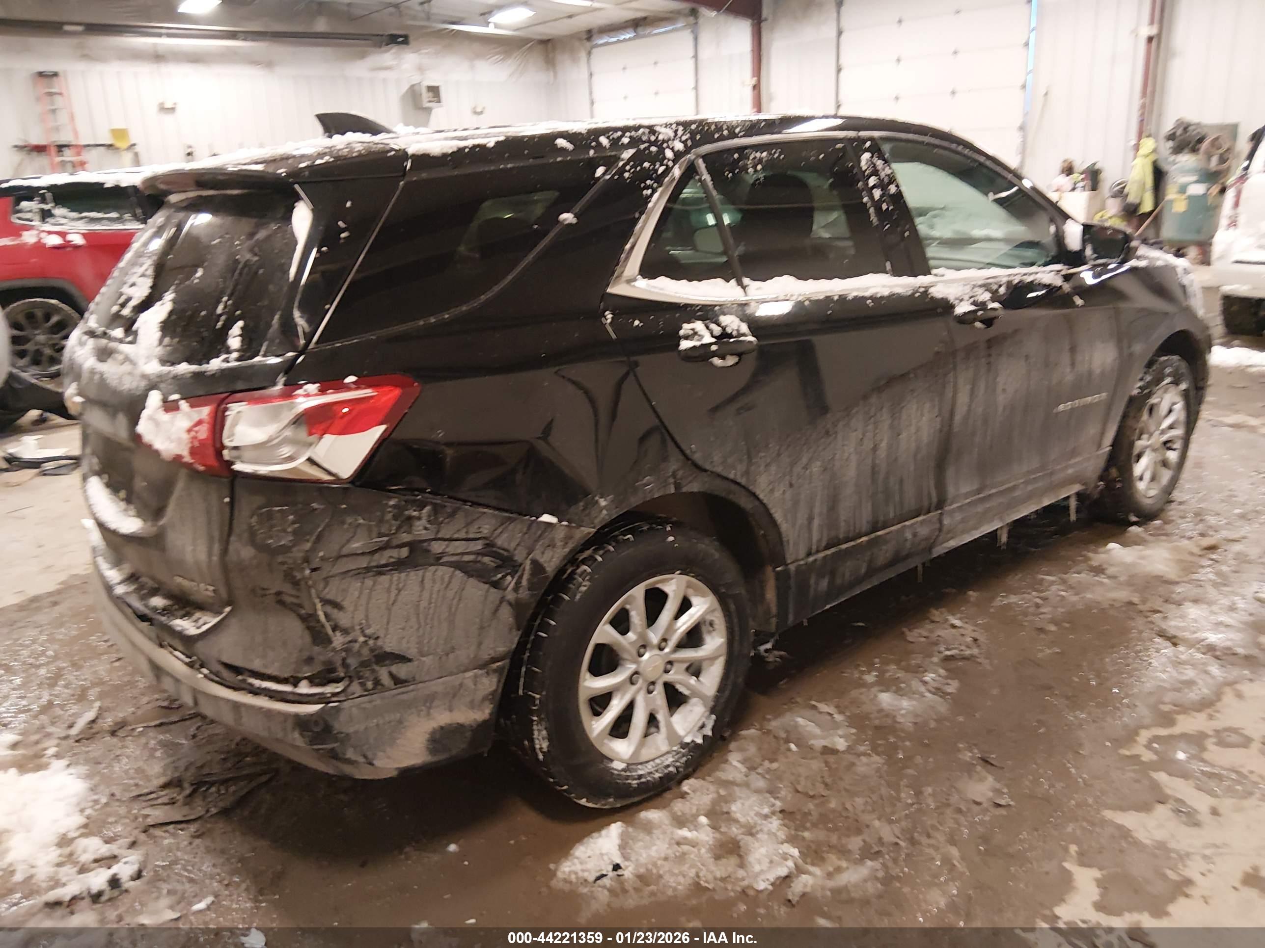 CHEVROLET EQUINOX image 4