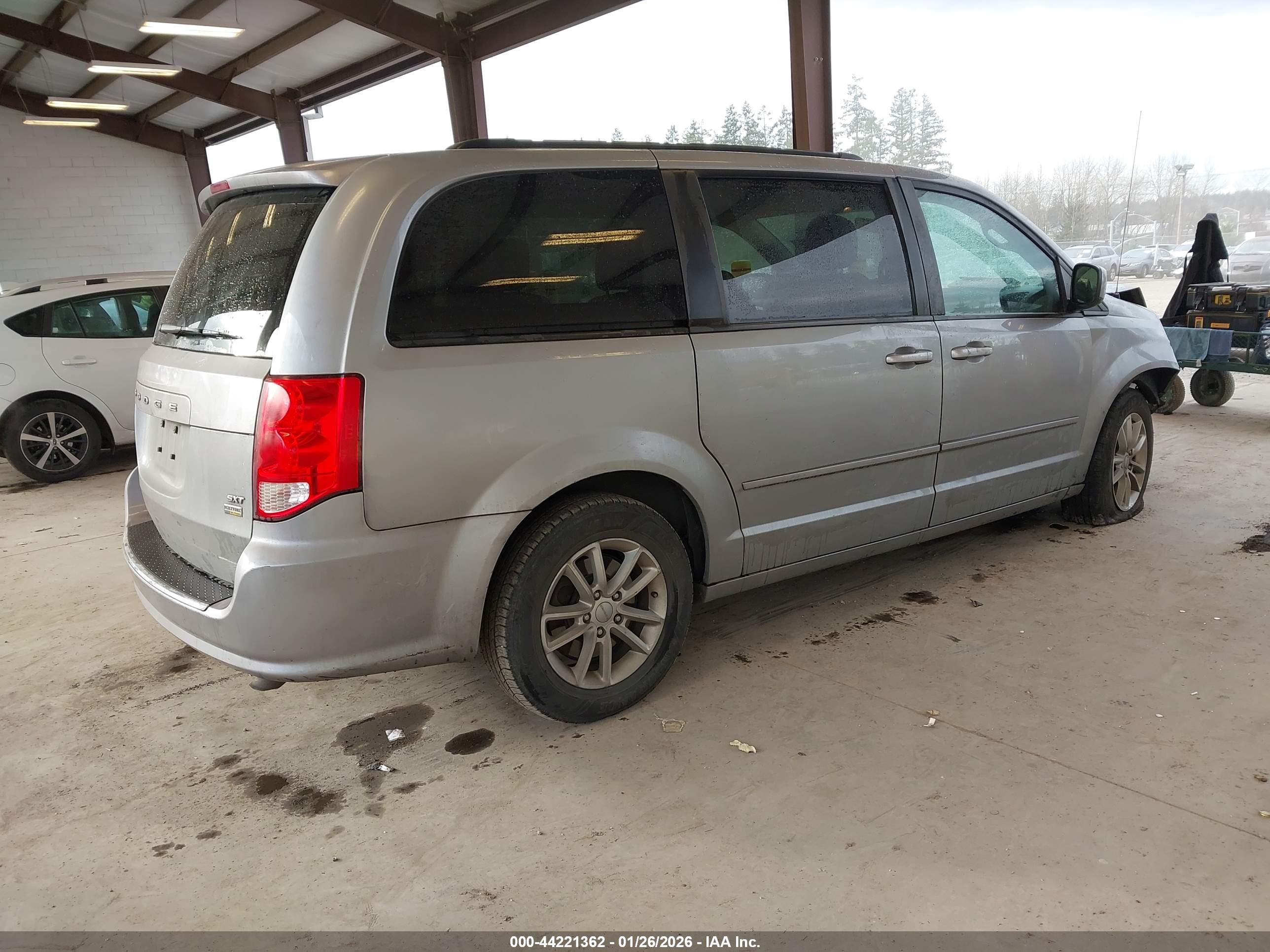 DODGE GRAND image 4