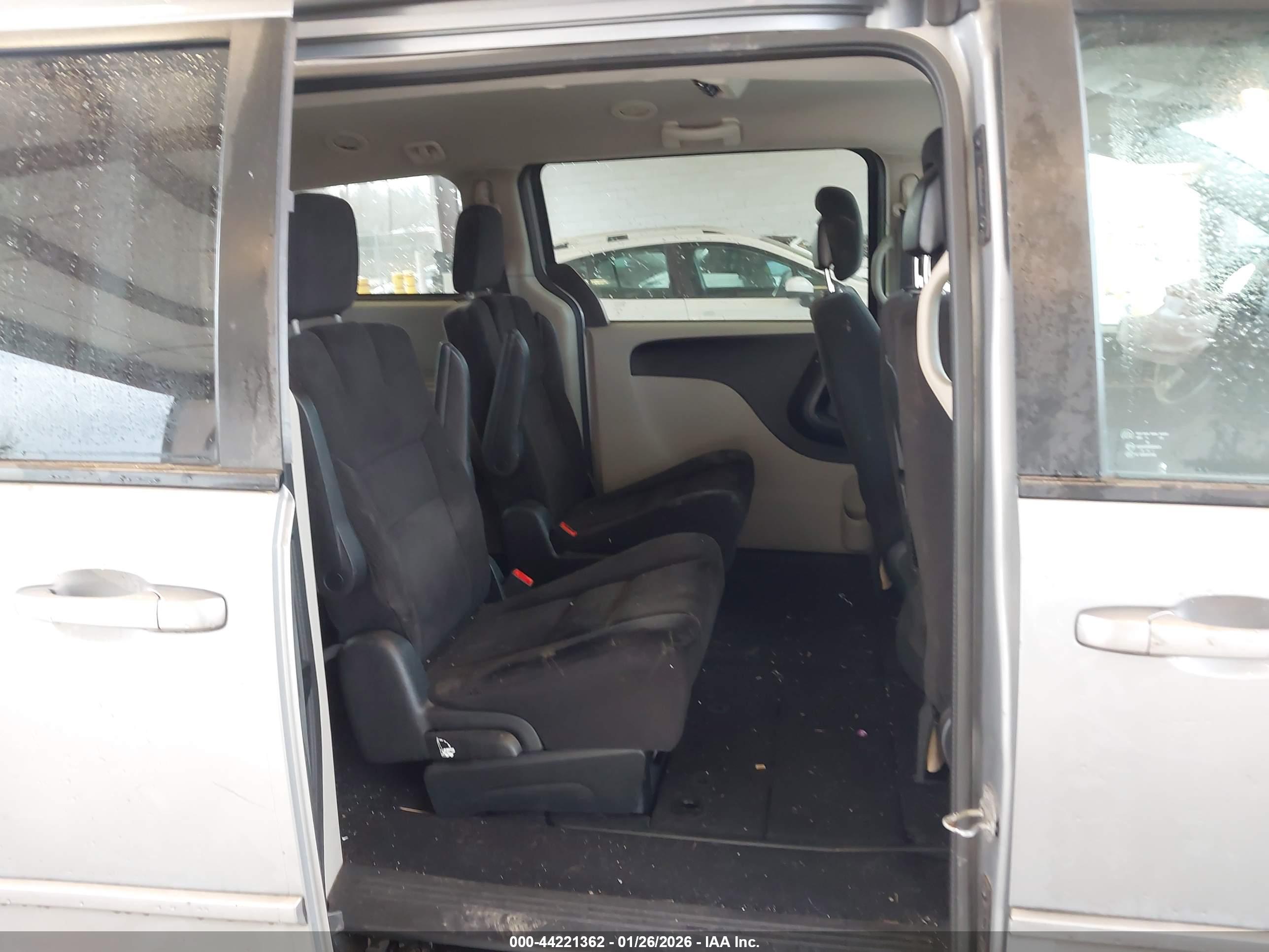 DODGE GRAND image 8