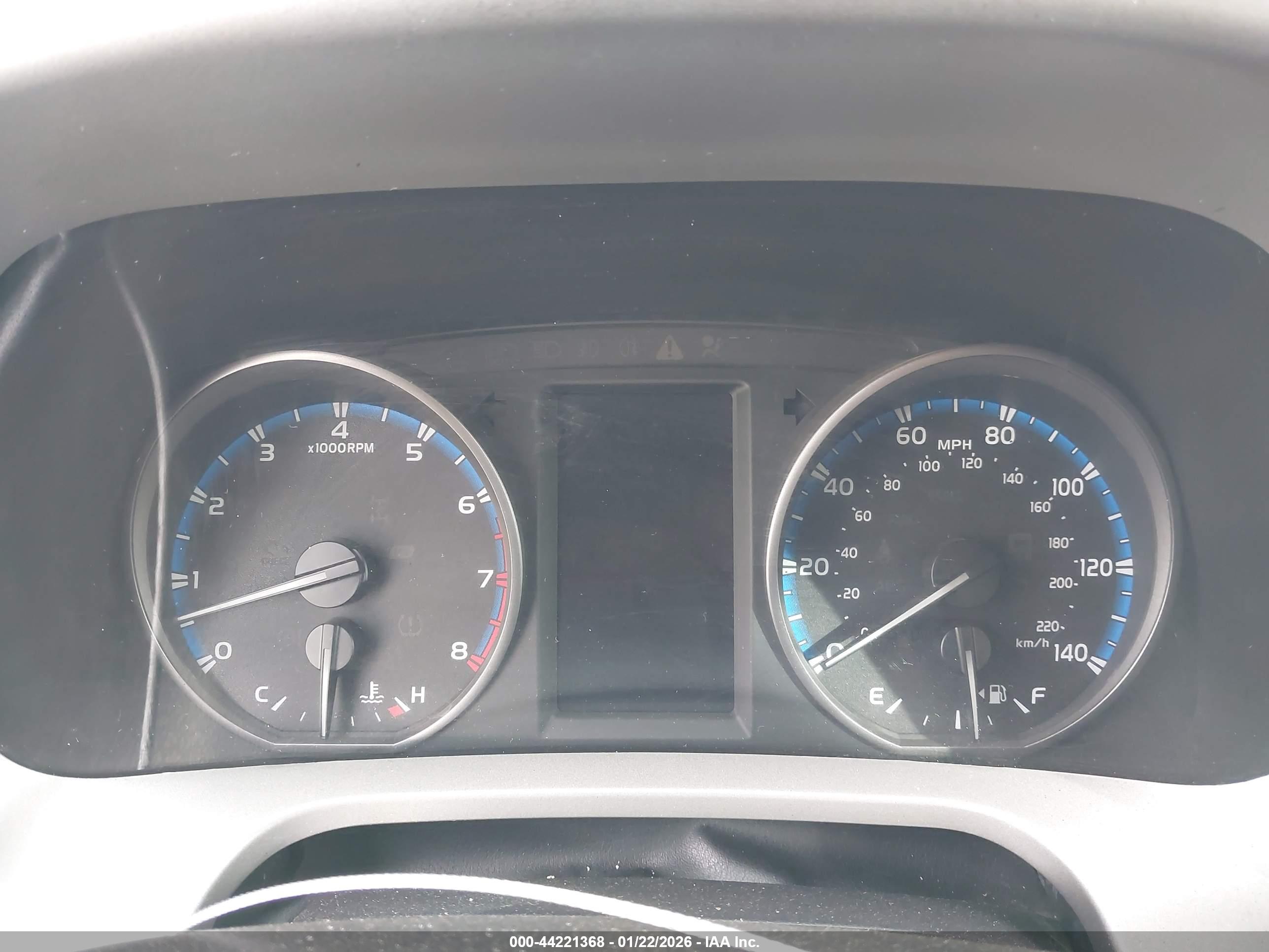 TOYOTA RAV4 image 7