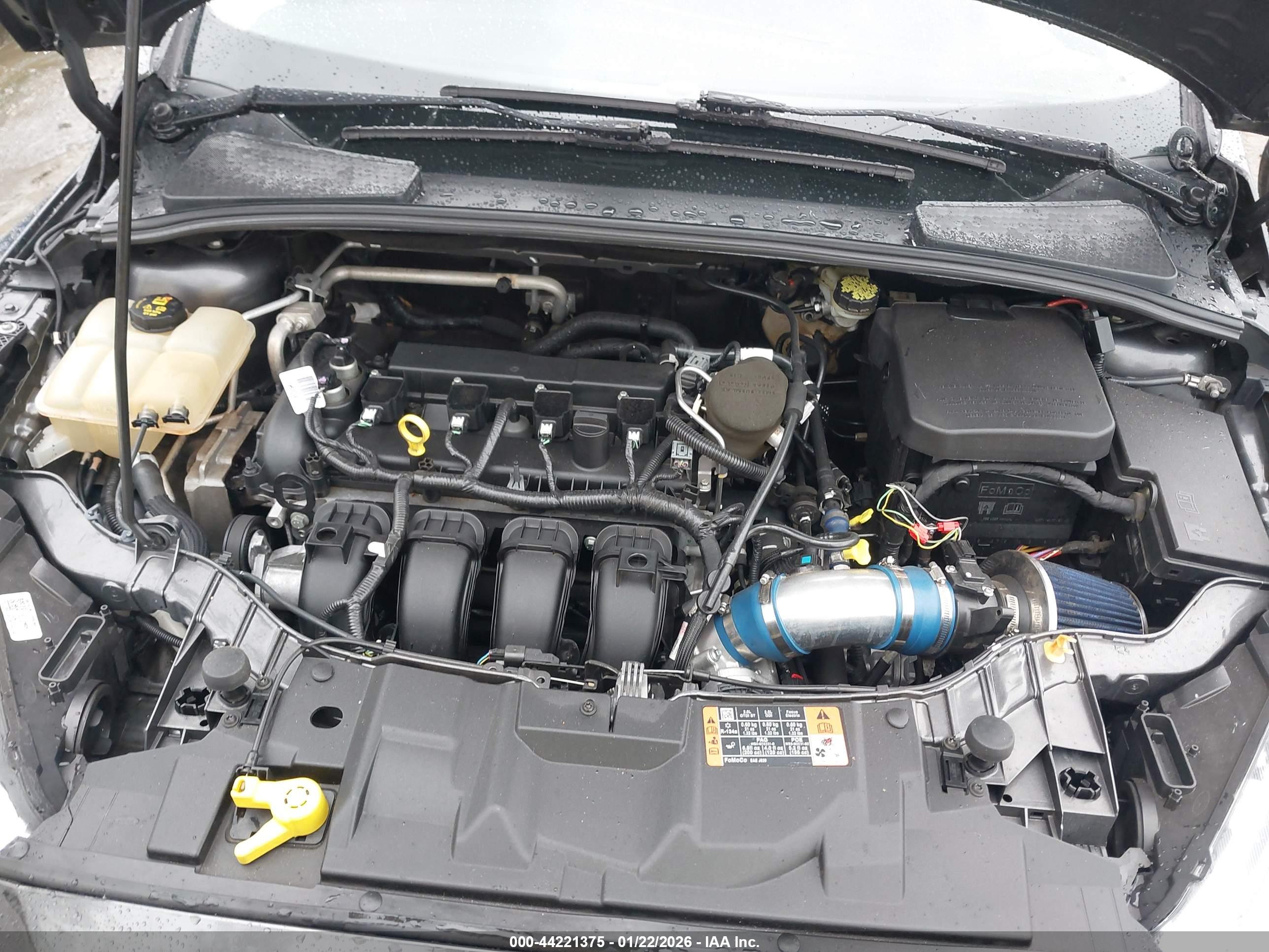 FORD FOCUS image 10
