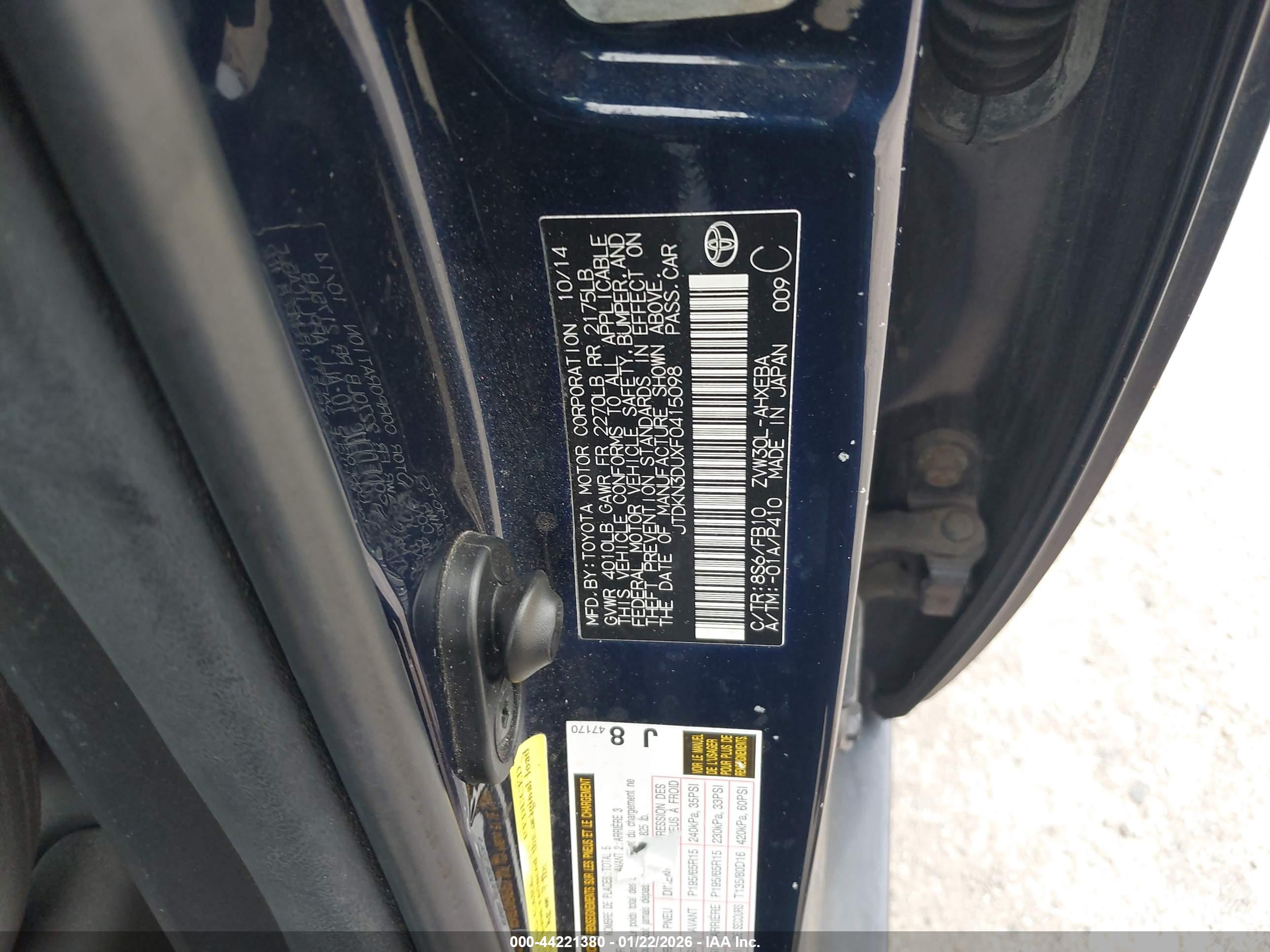 TOYOTA PRIUS image 9