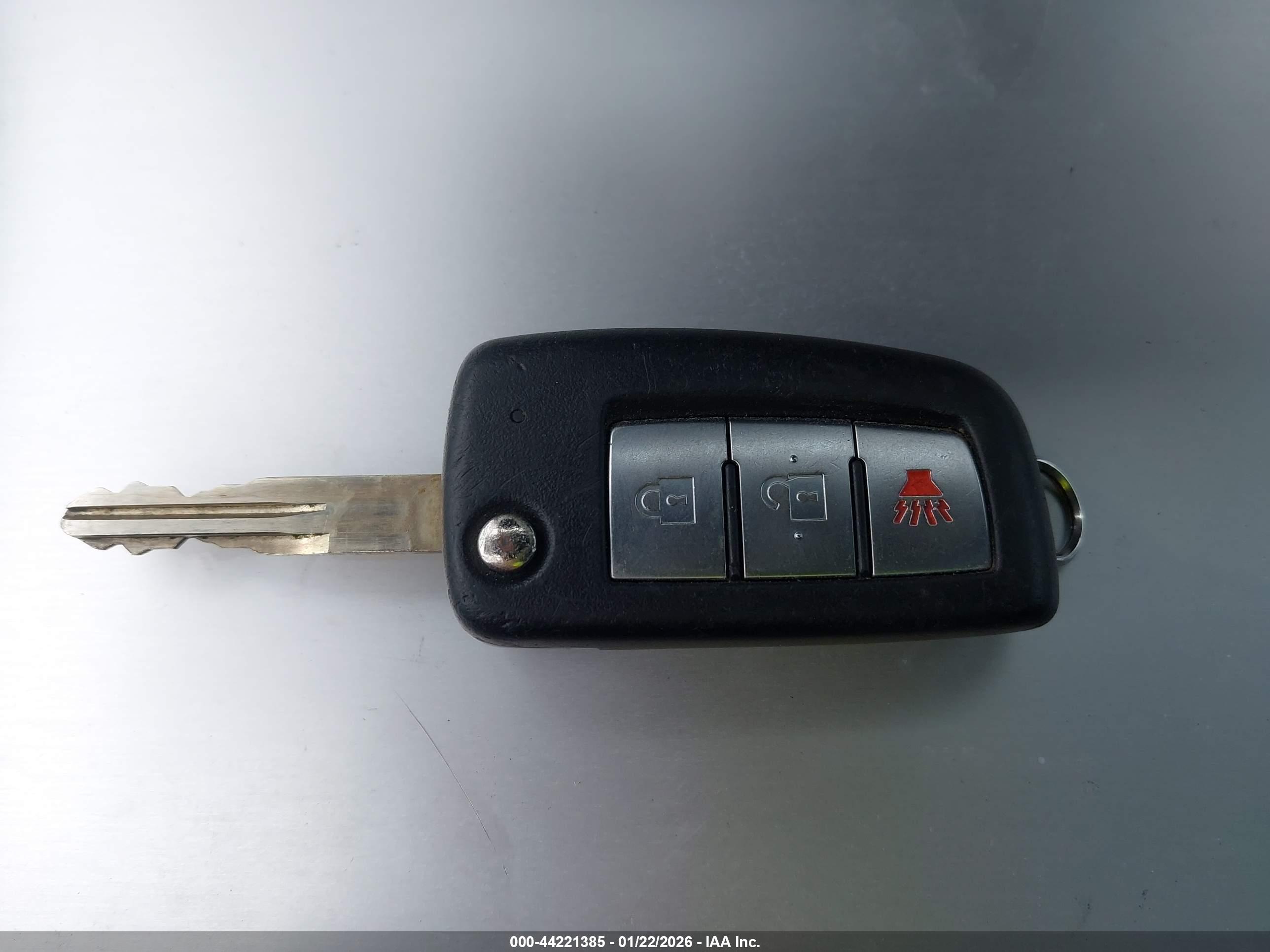 NISSAN ROGUE image 11