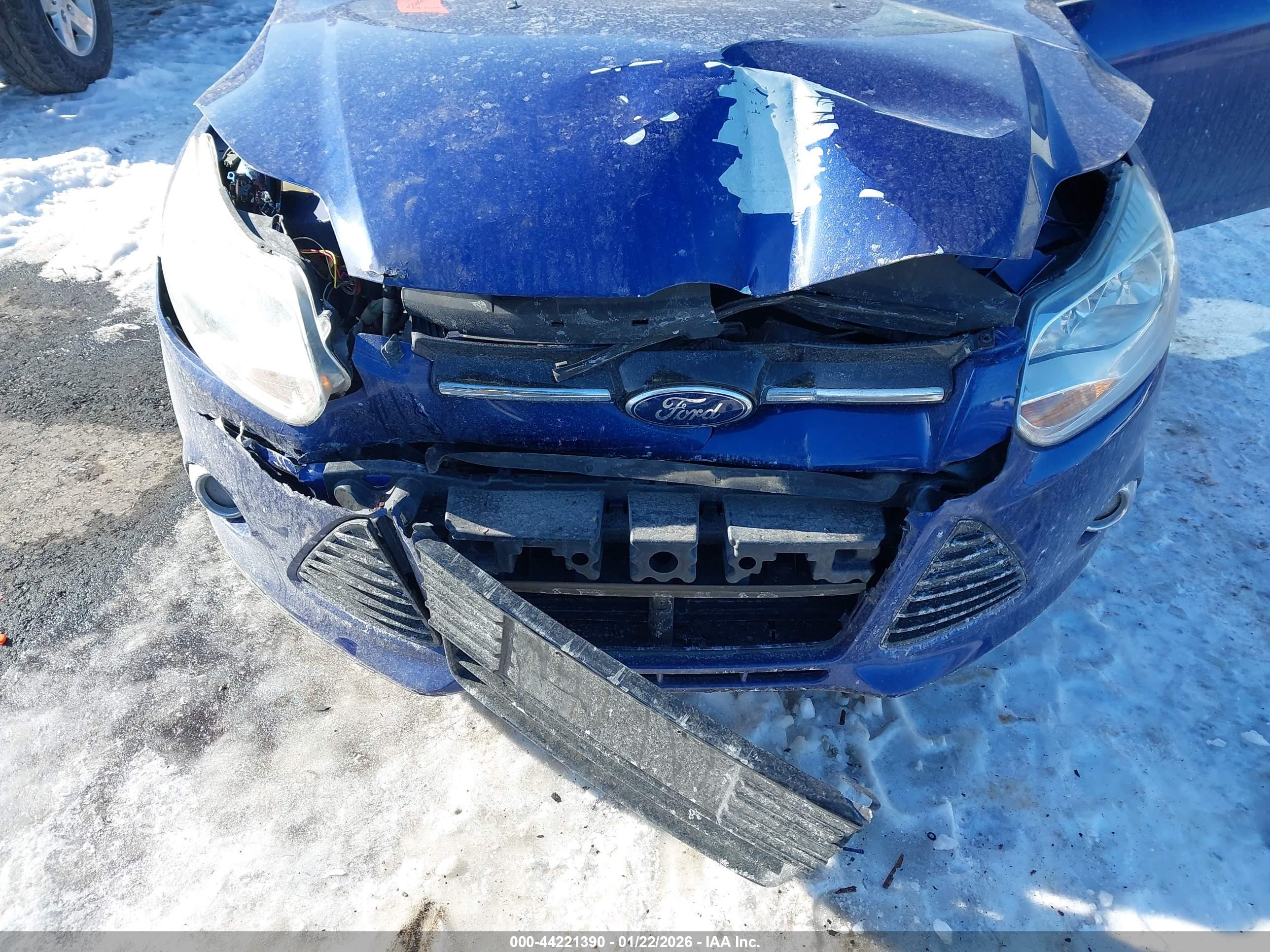 FORD FOCUS image 6
