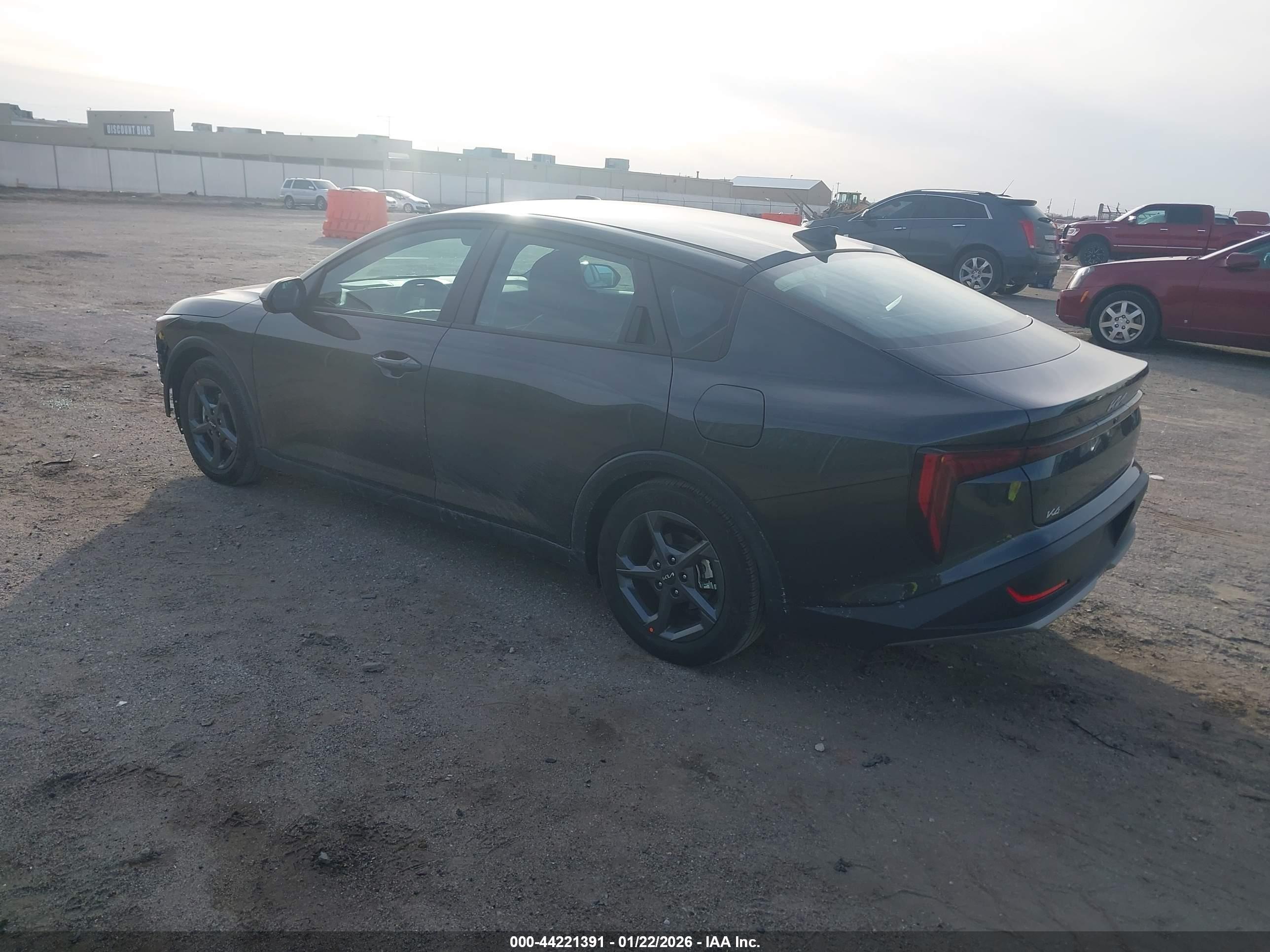 KIA K4 image 3
