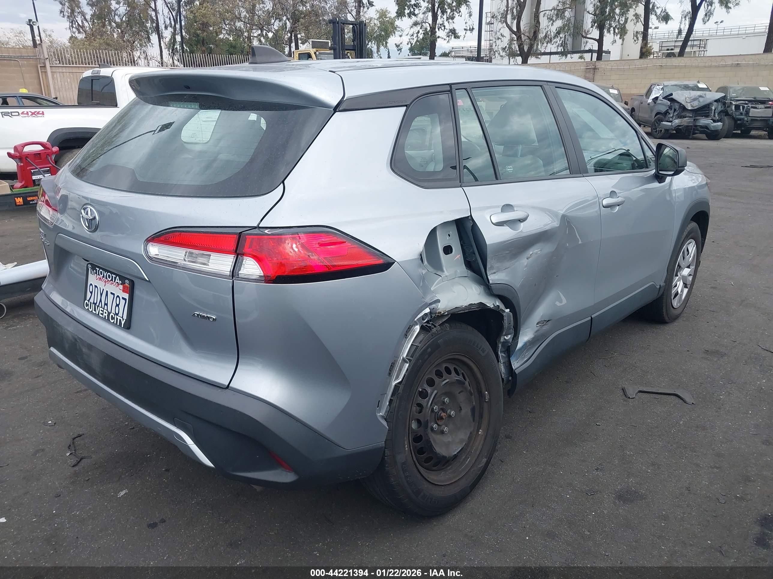 TOYOTA COROLLA image 4