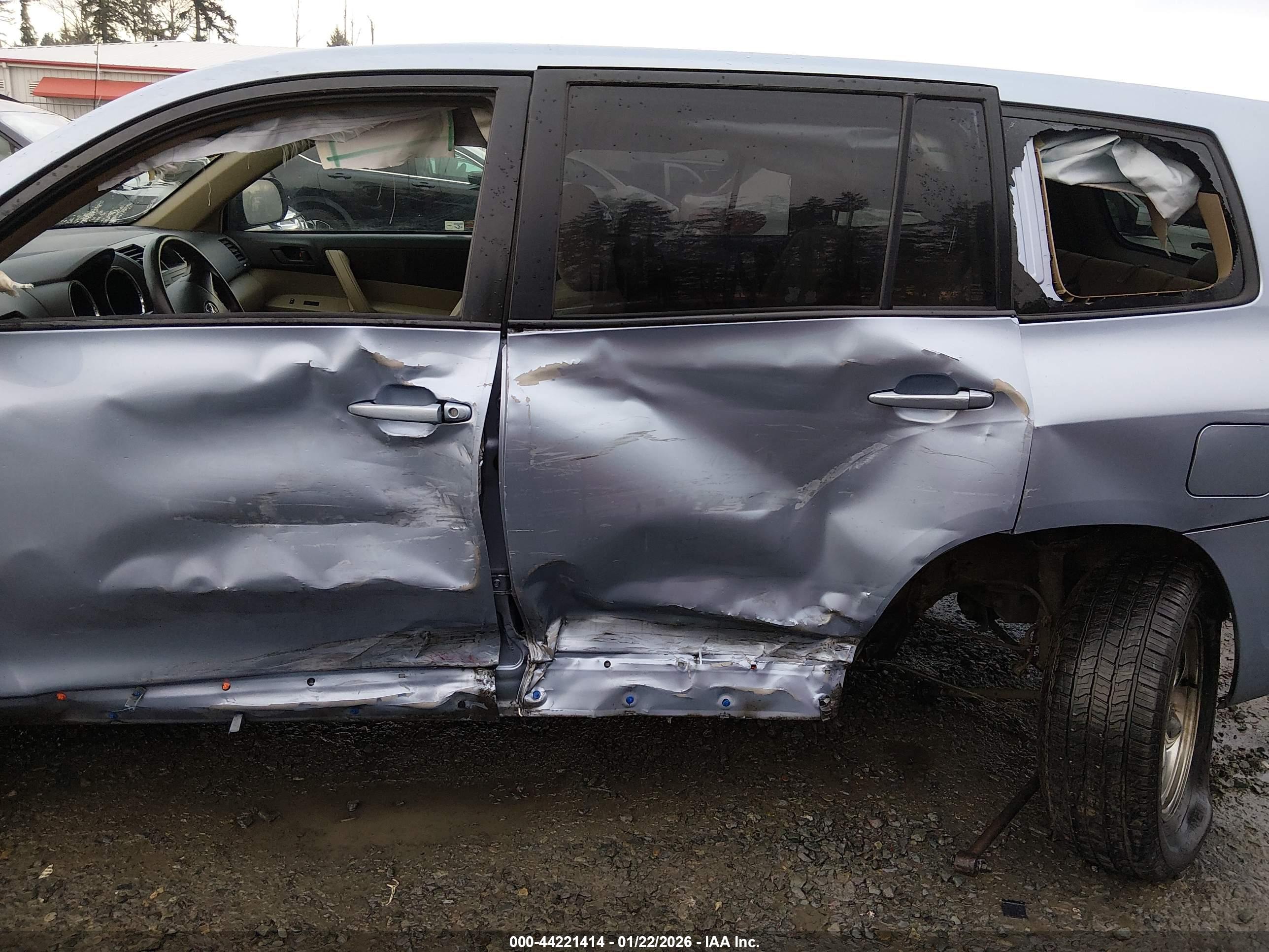 TOYOTA HIGHLANDER image 6