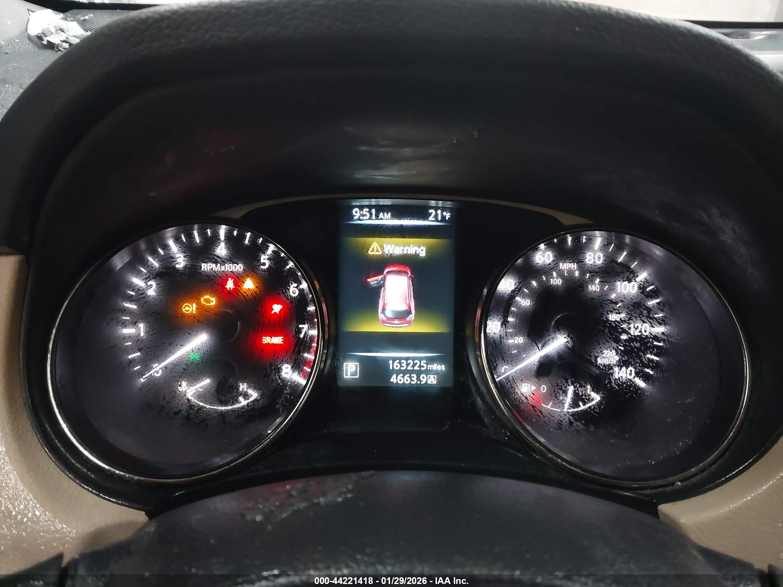 NISSAN ROGUE image 7