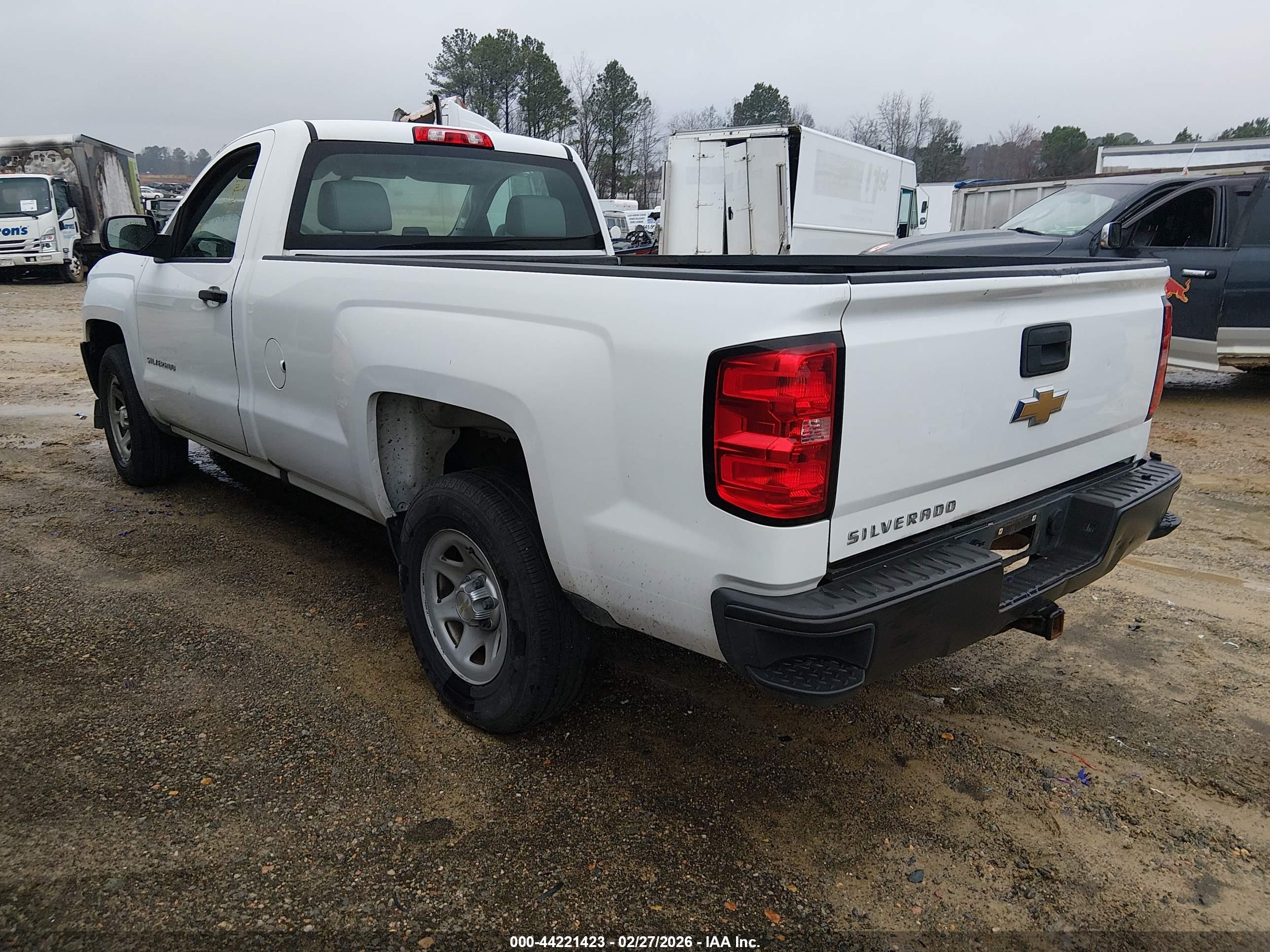 CHEVROLET SILVERADO image 3