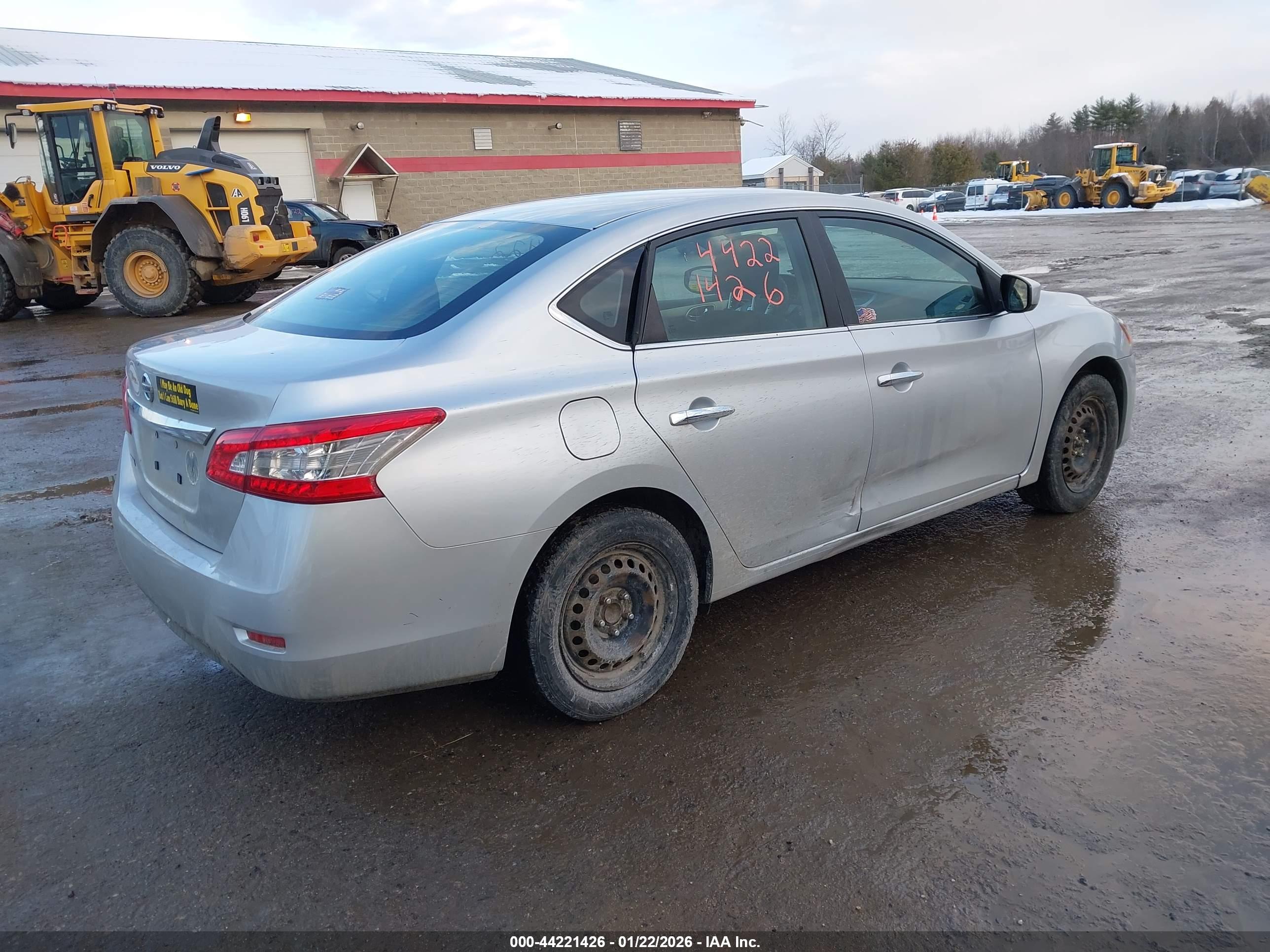 NISSAN SENTRA image 4