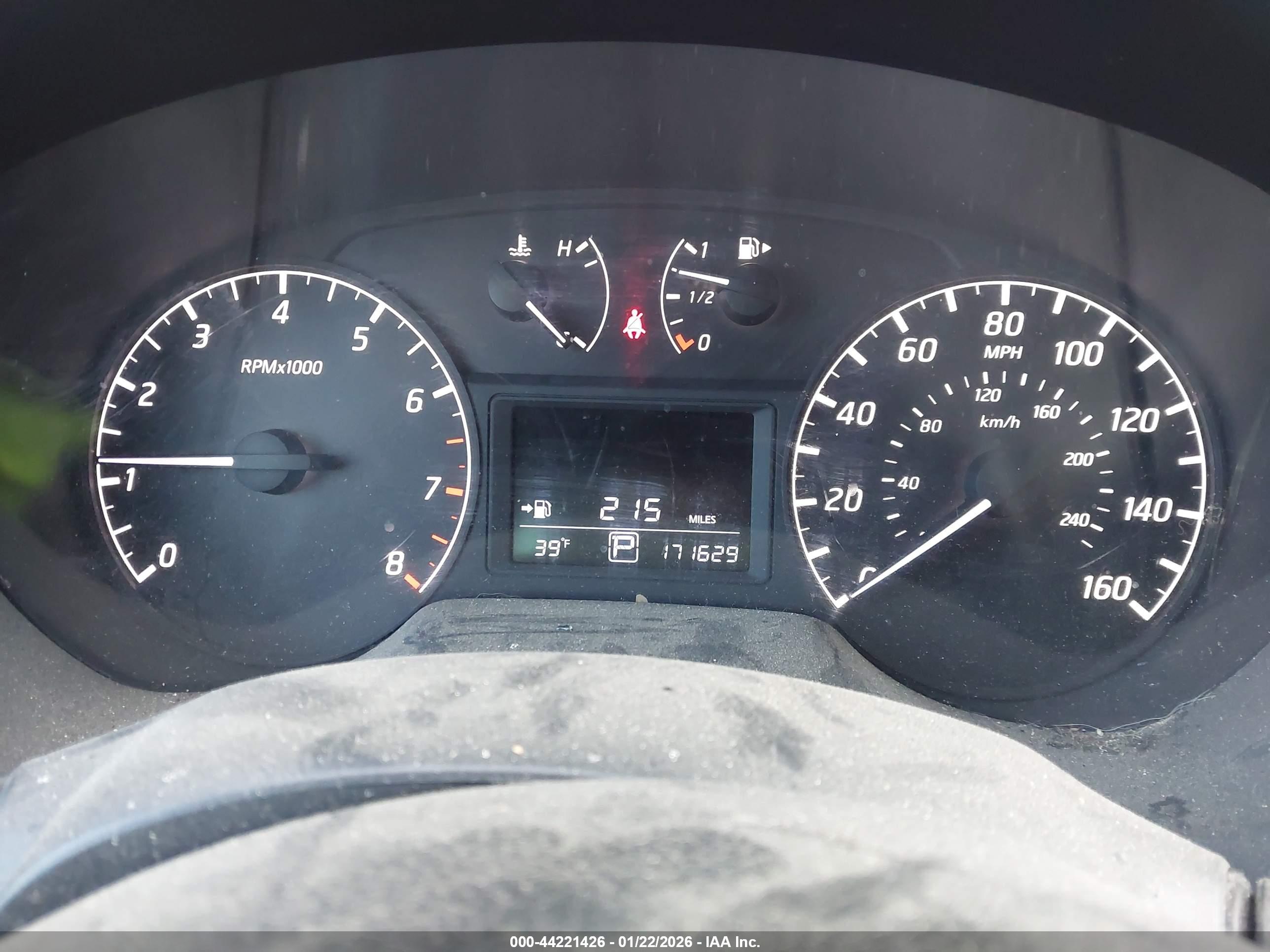 NISSAN SENTRA image 7