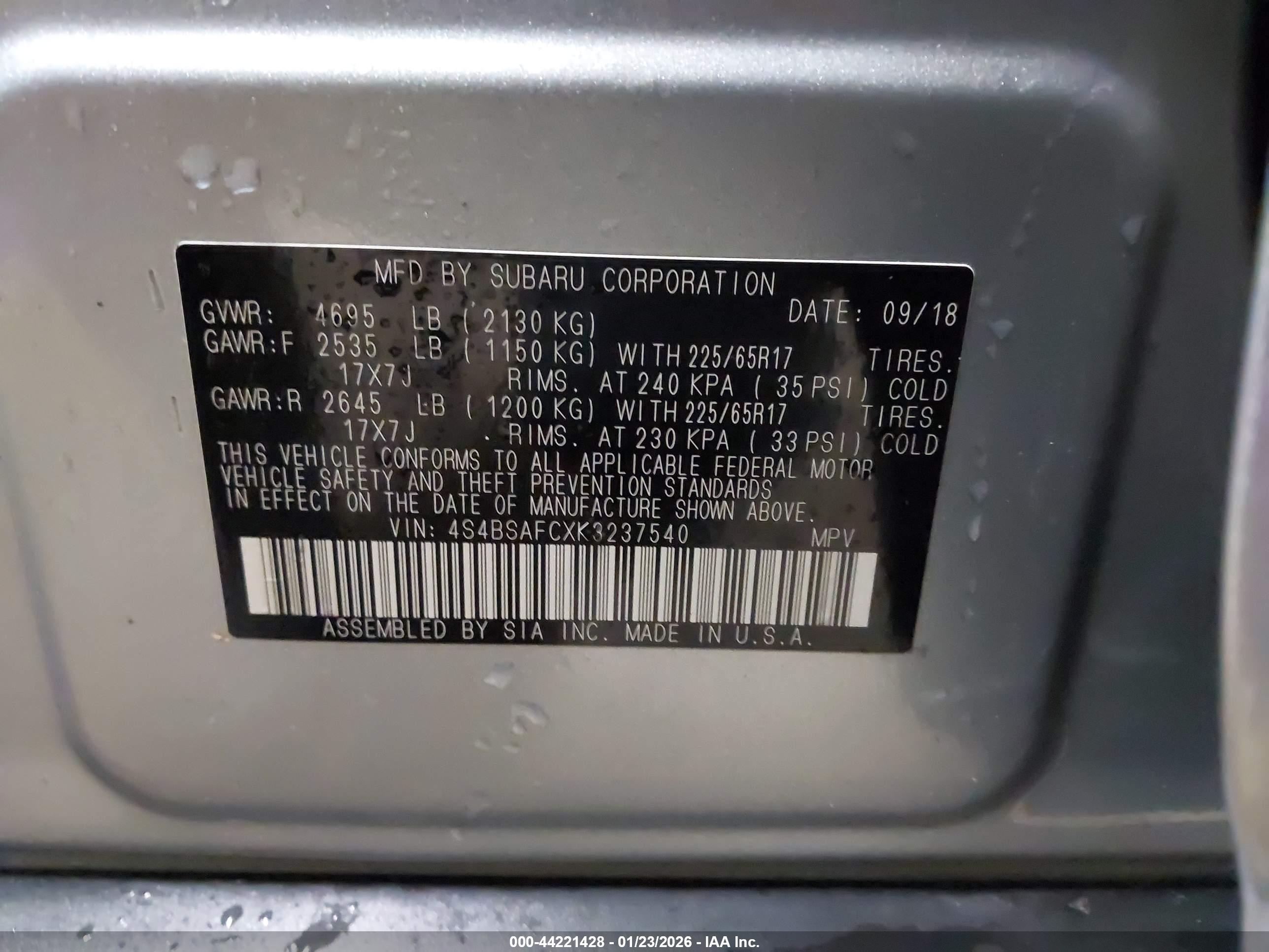 SUBARU OUTBACK image 9