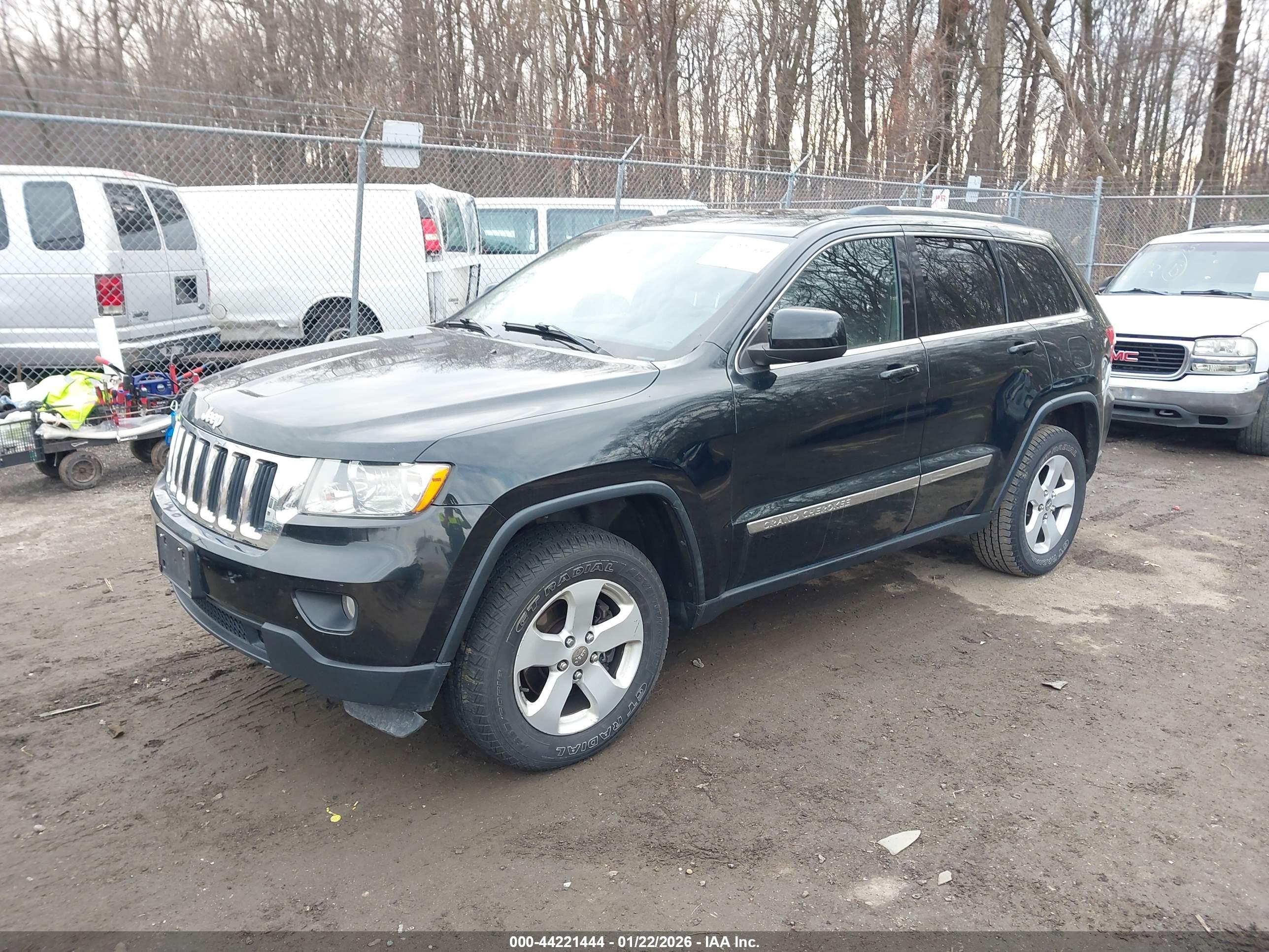JEEP GRAND image 2