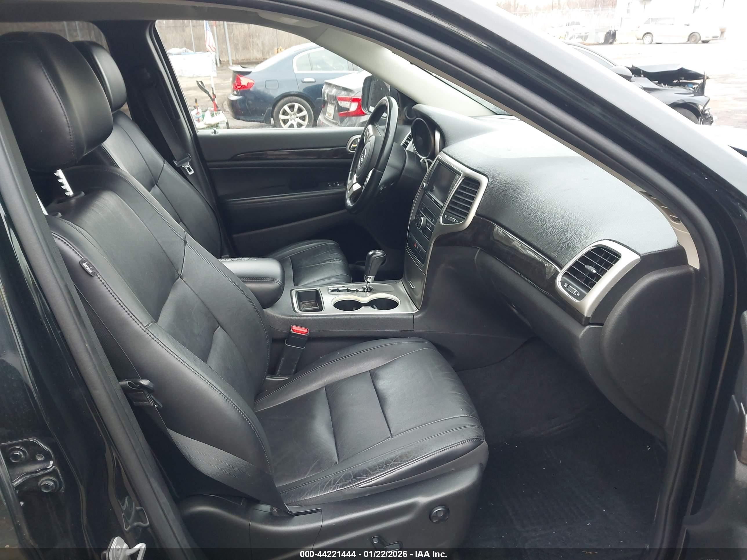 JEEP GRAND image 5