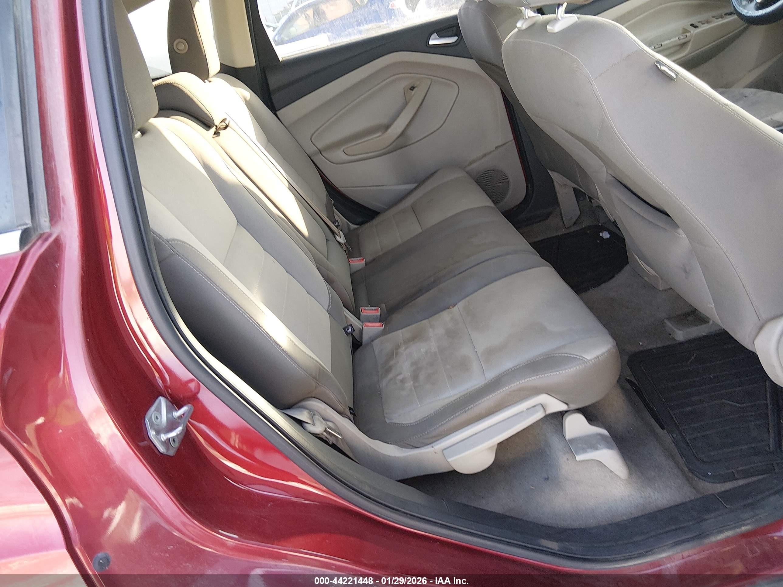FORD ESCAPE image 8