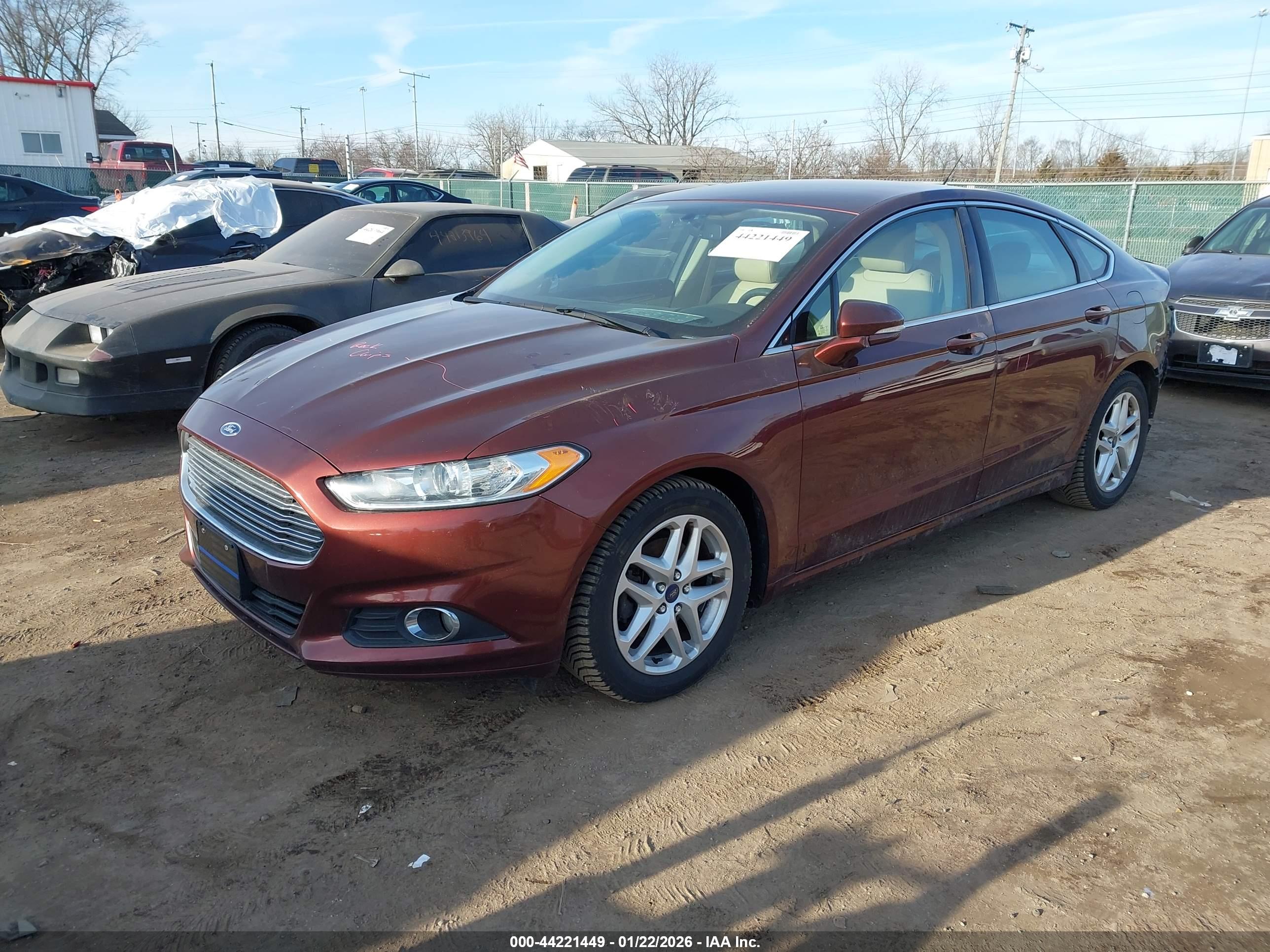 FORD FUSION image 2