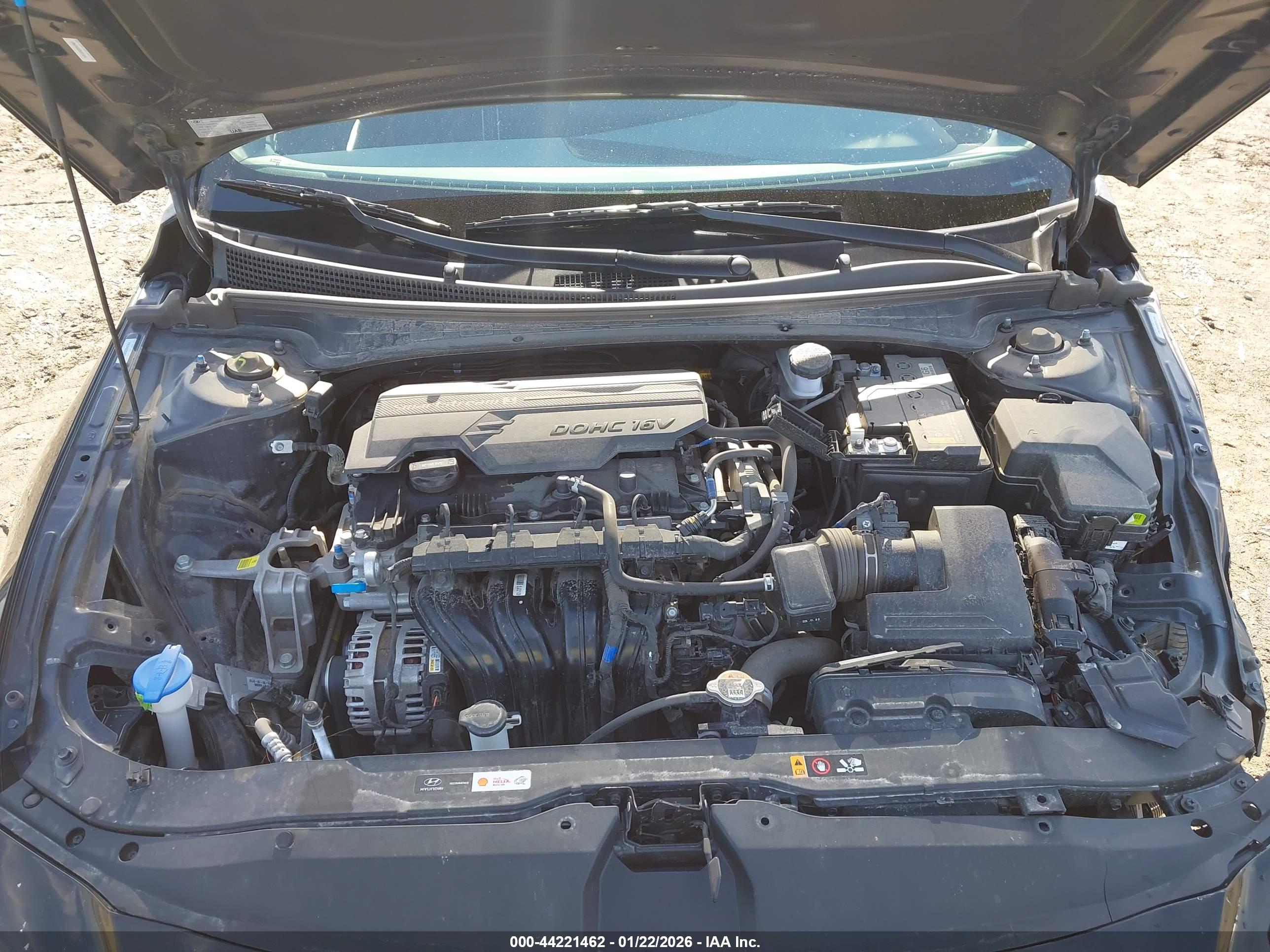HYUNDAI ELANTRA image 10