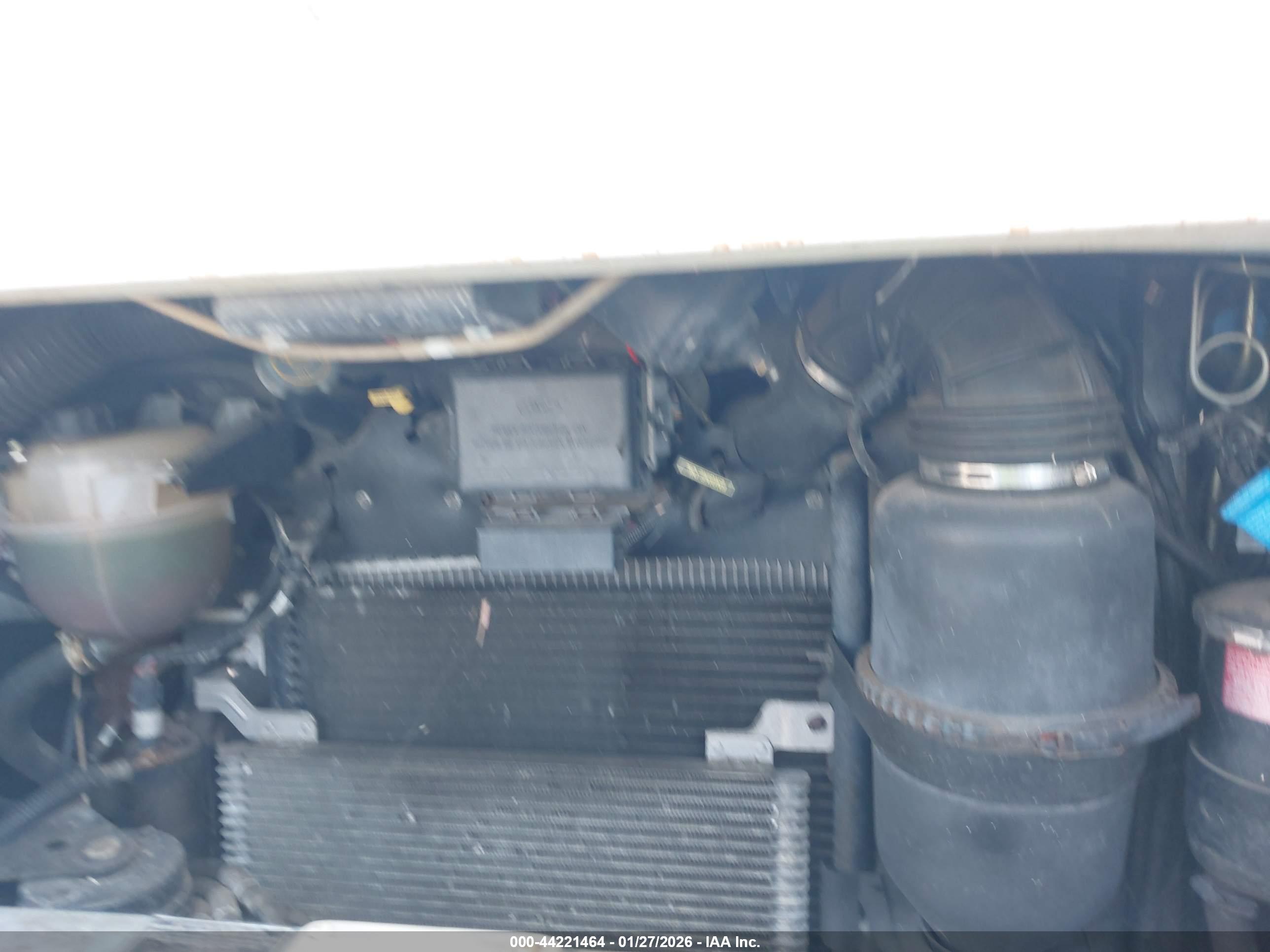 FORD F550 image 10