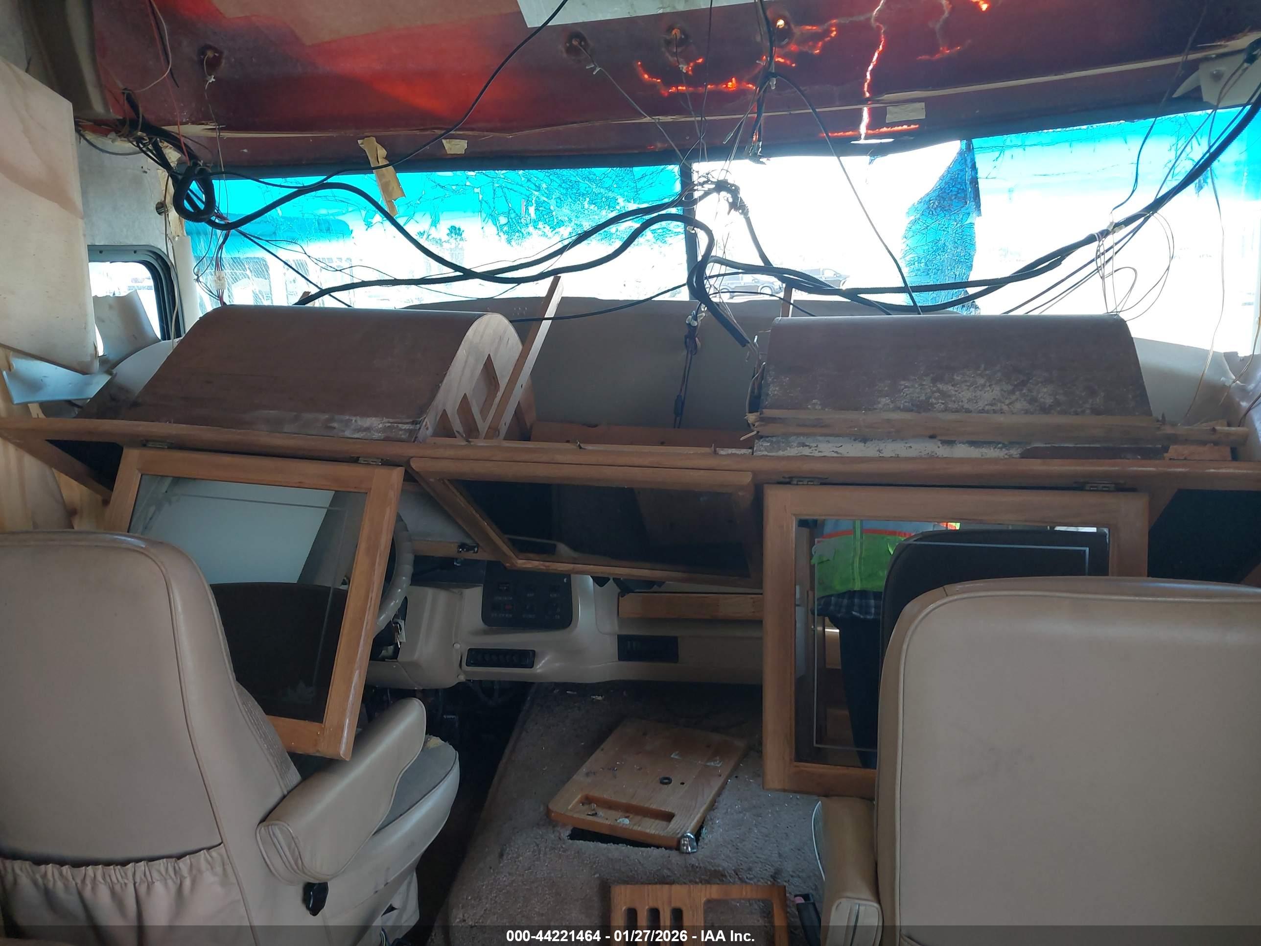 FORD F550 image 5