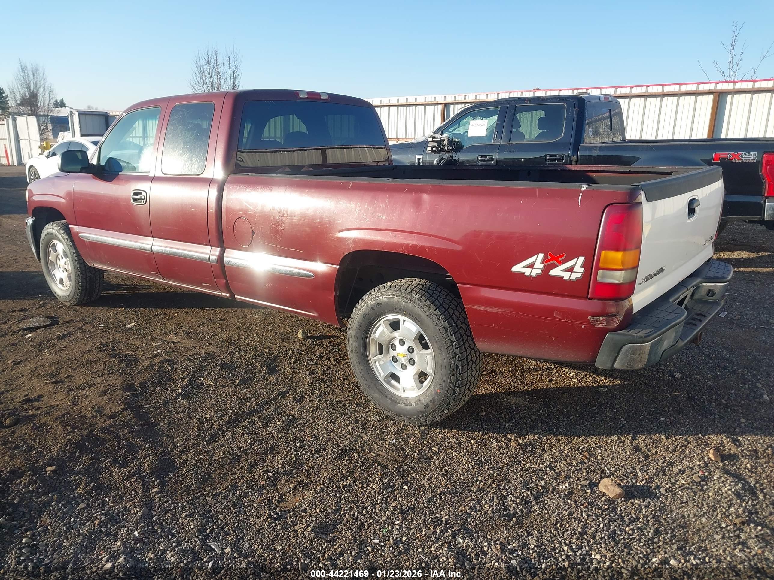 GMC SIERRA image 3